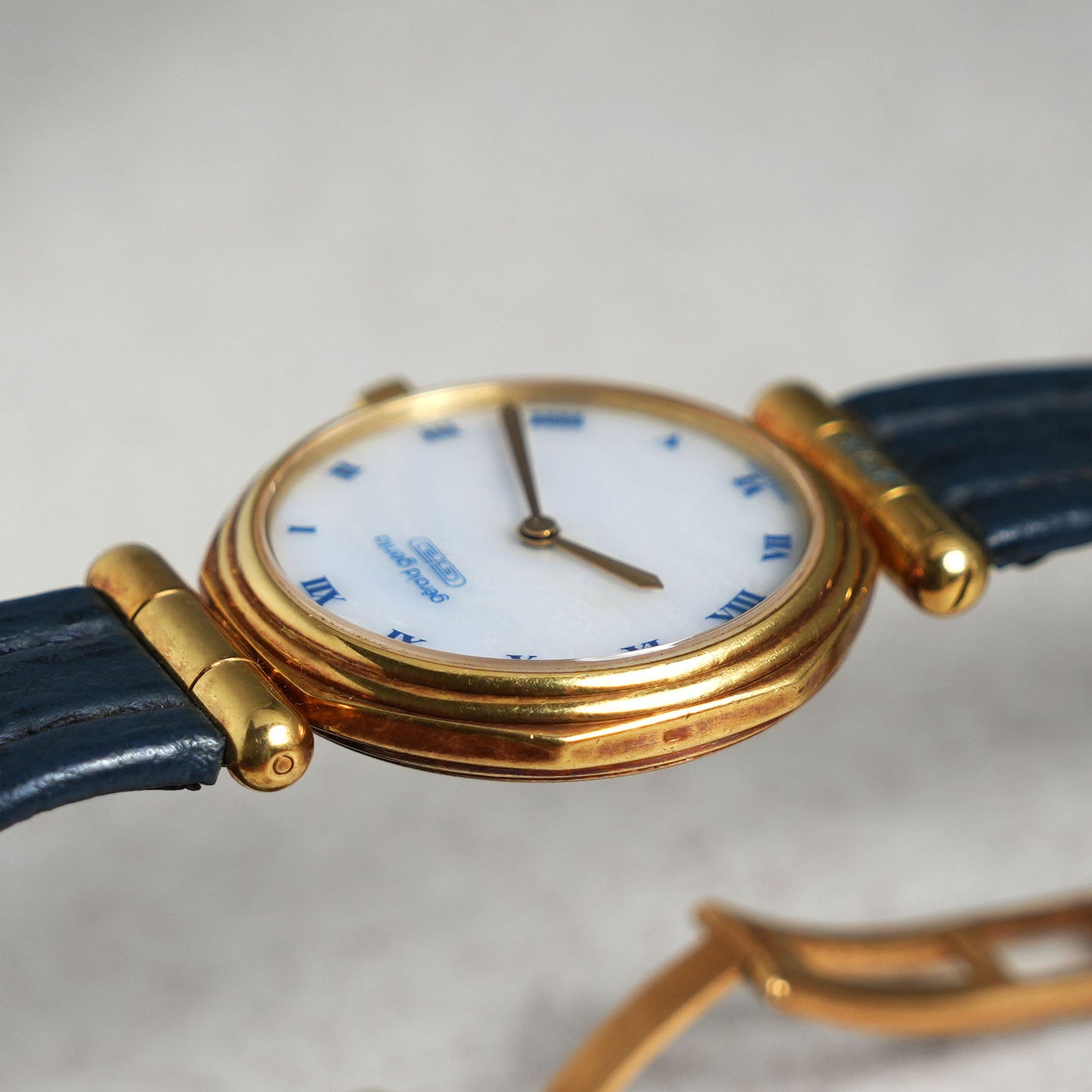 Gerald Genta Octagonal Wristwatch, White Onyx Dial, Yellow Gold