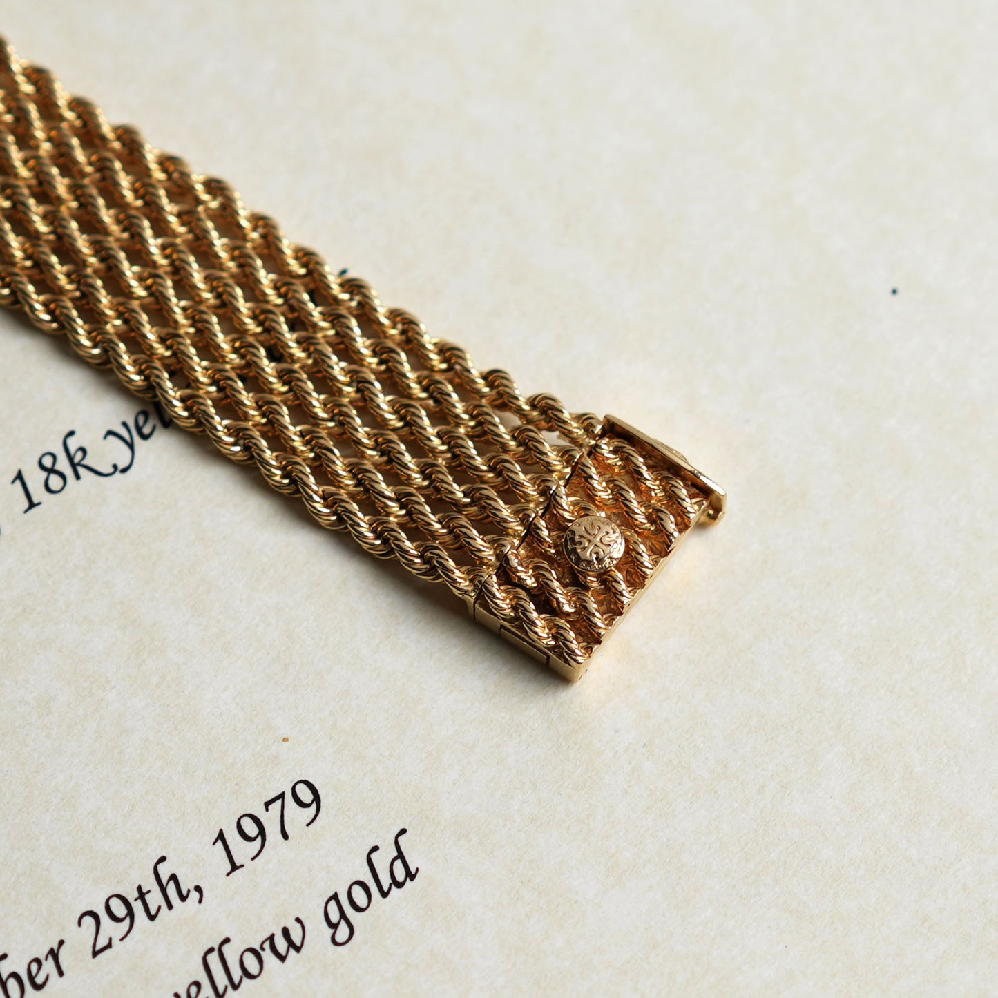 Patek Philippe Manual-wind Bracelet Watch, Coral dial, Yellow Gold