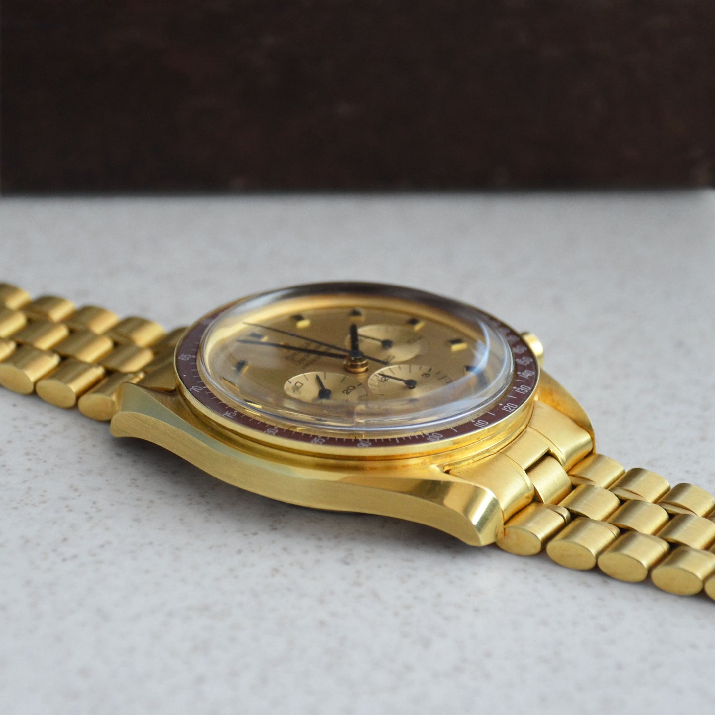 Omega Rare Speedmaster Professional Apollo XI 1969 - Tribute to Astronauts, Yellow Gold