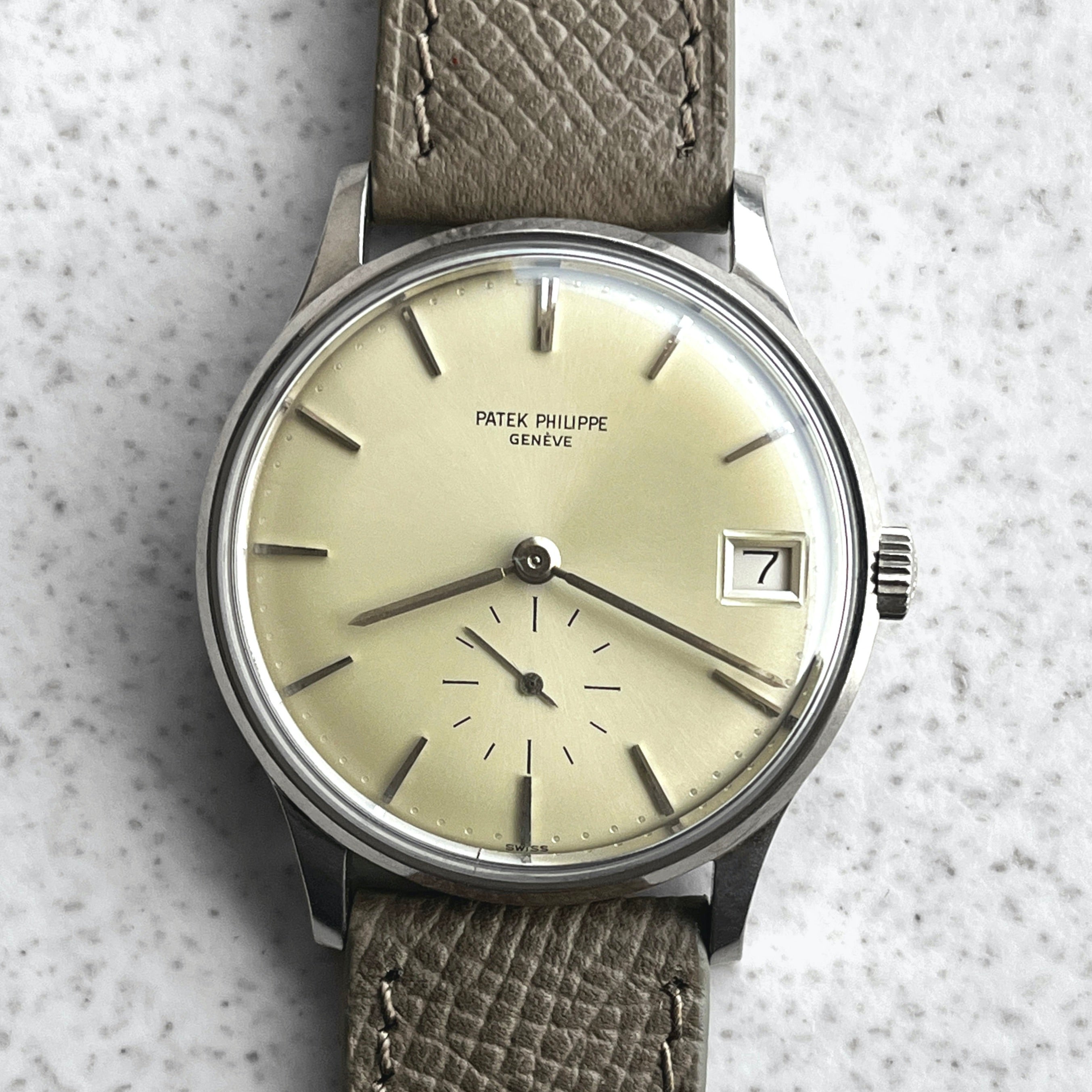 Patek philippe calatrava outlet date