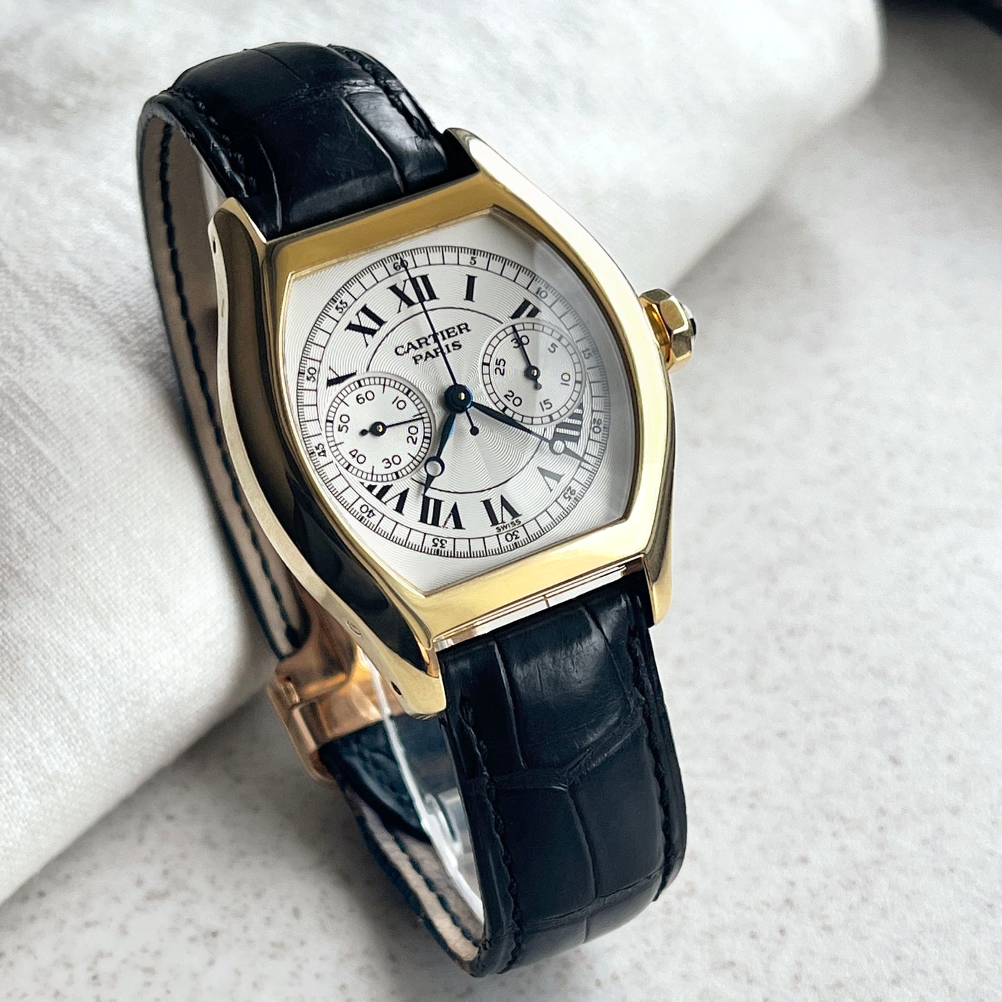 Cartier CPCP Tortue Monopoussoir Chronograph, Yellow Gold