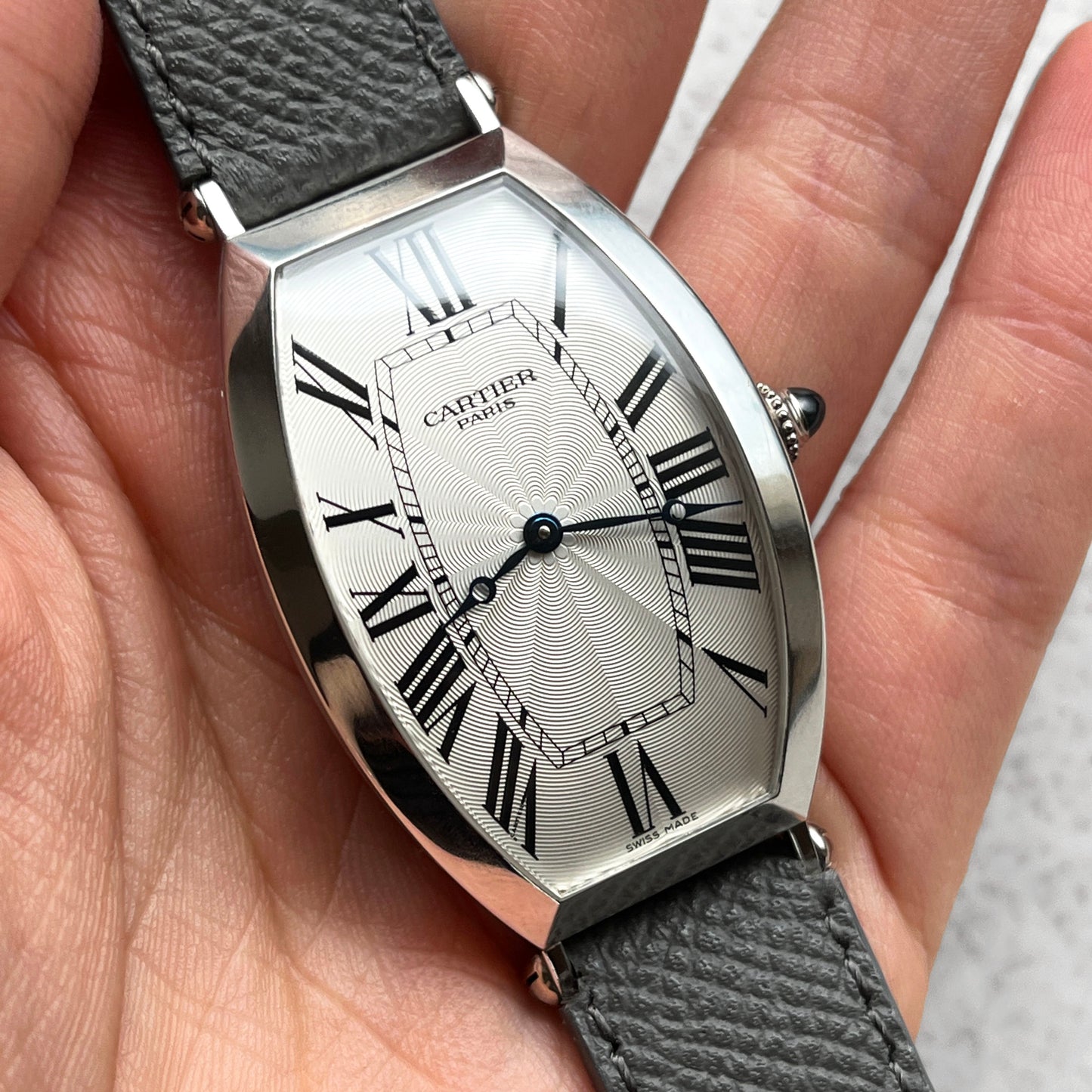 Cartier CPCP Tonneau Cintrée XL, Platinum