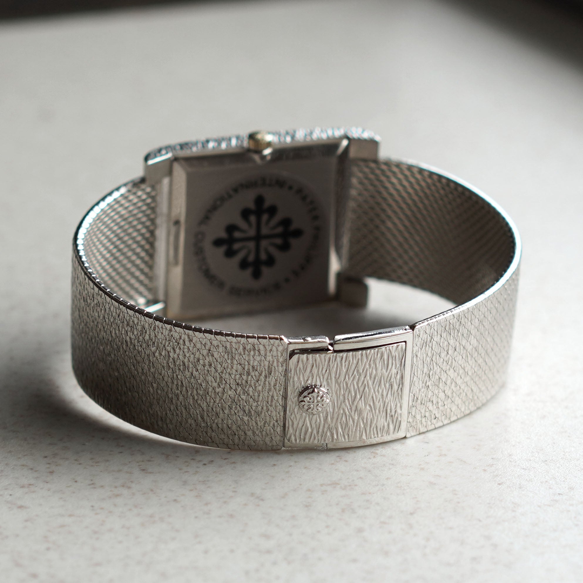 Patek Philippe Bark-Finish Integrated Bracelet Watch, 3553/1, White Gold