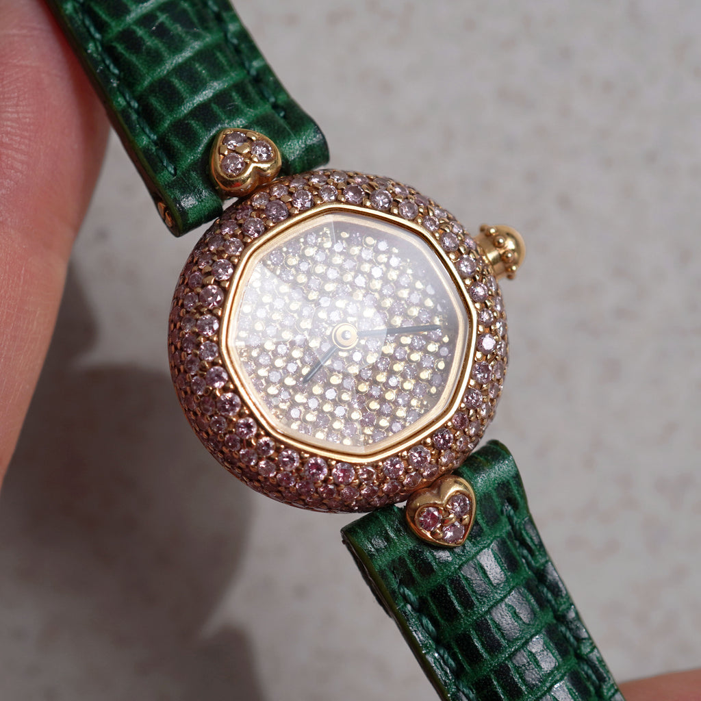 Gerald Genta Ladies Wristwatch, Pink Diamond-set Dial and Bezel, Ref. 3615.10, Yellow Gold