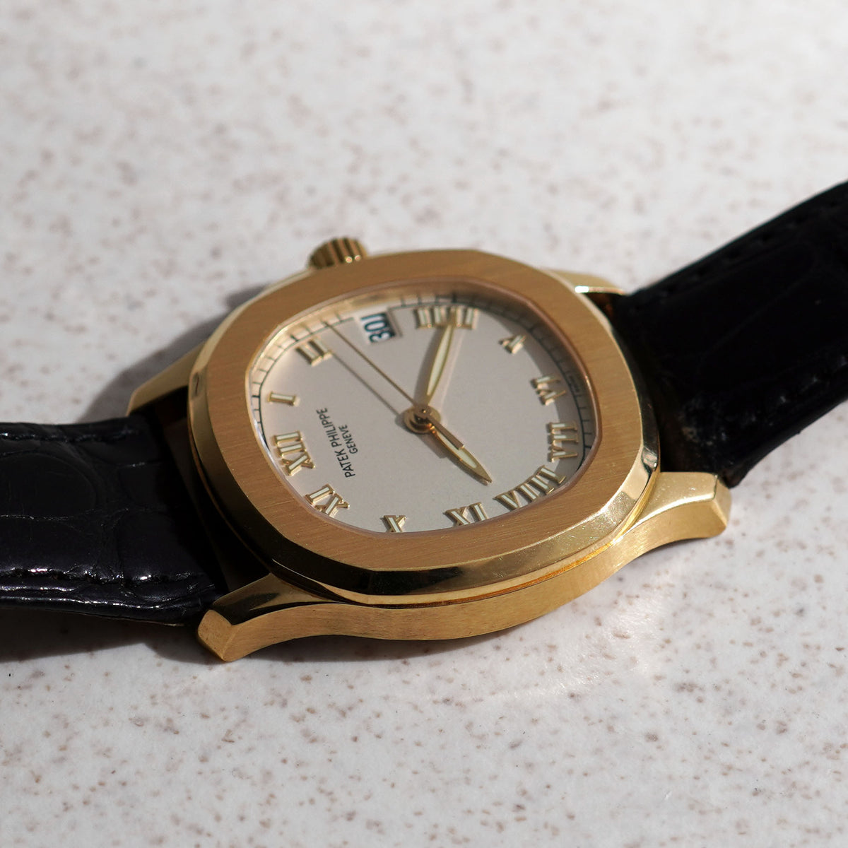 Patek Philippe Aquanaut, Ref. 5060 SJ, Yellow Gold