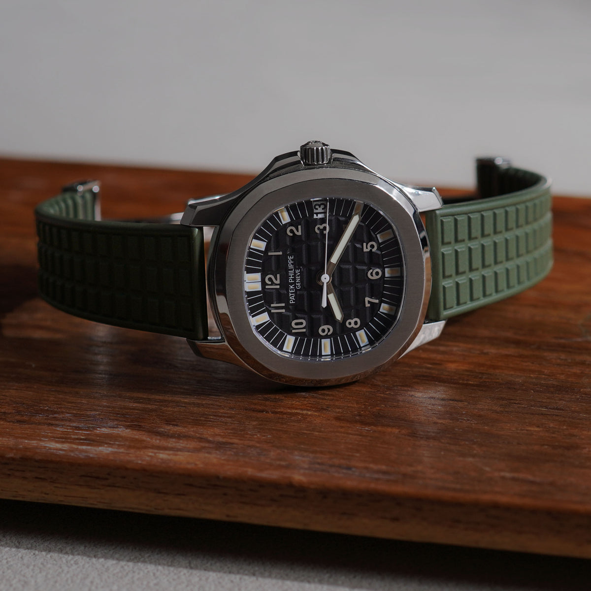 Patek Philippe "Jumbo" Aquanaut, Ref. 5065A, Stainless steel