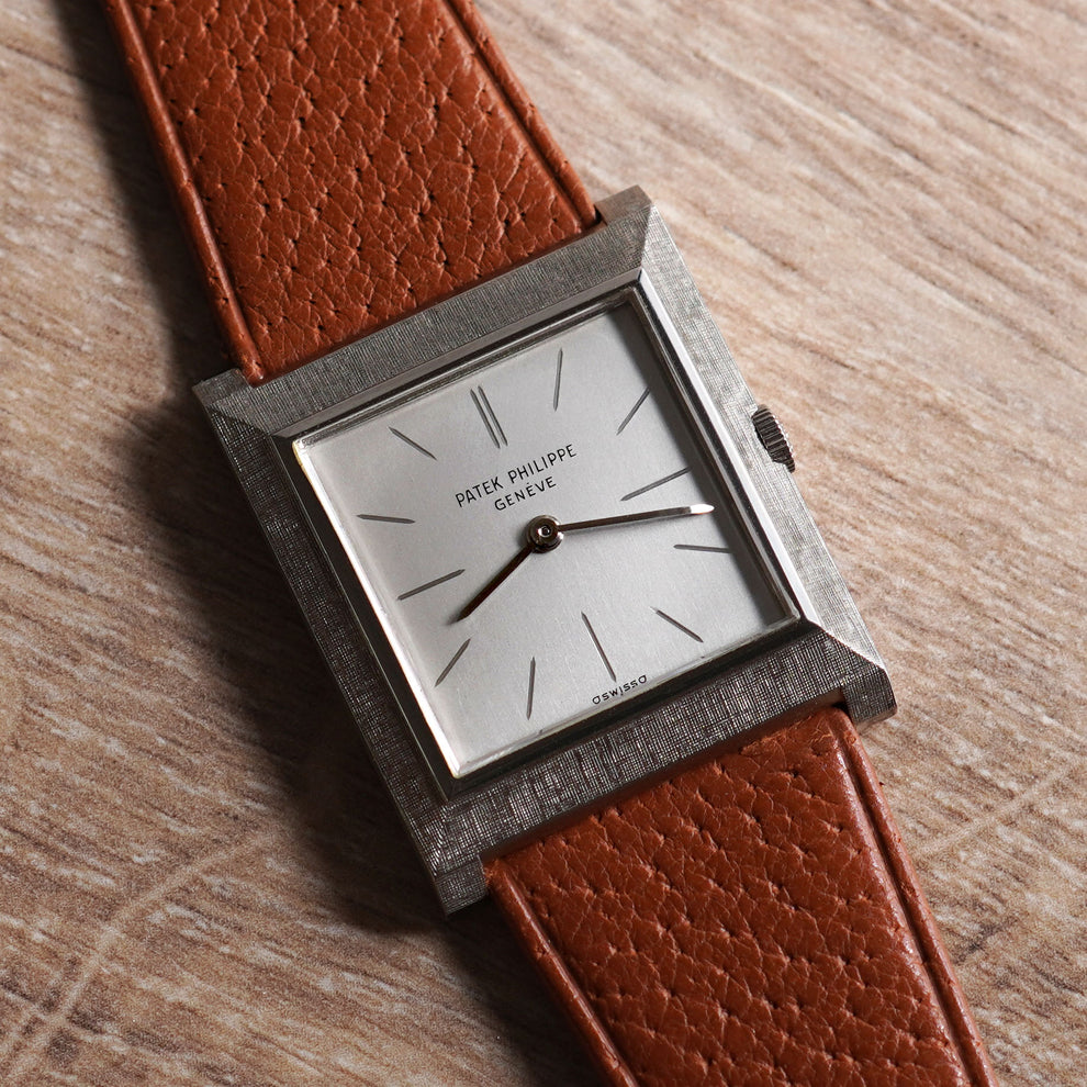 Patek Philippe Ref. 3404, White Gold – SWISS HOURS