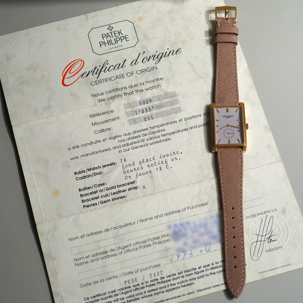 Patek Philippe Gondolo, Rare ivory glazed dial, Ref. 5009, Yellow Gold