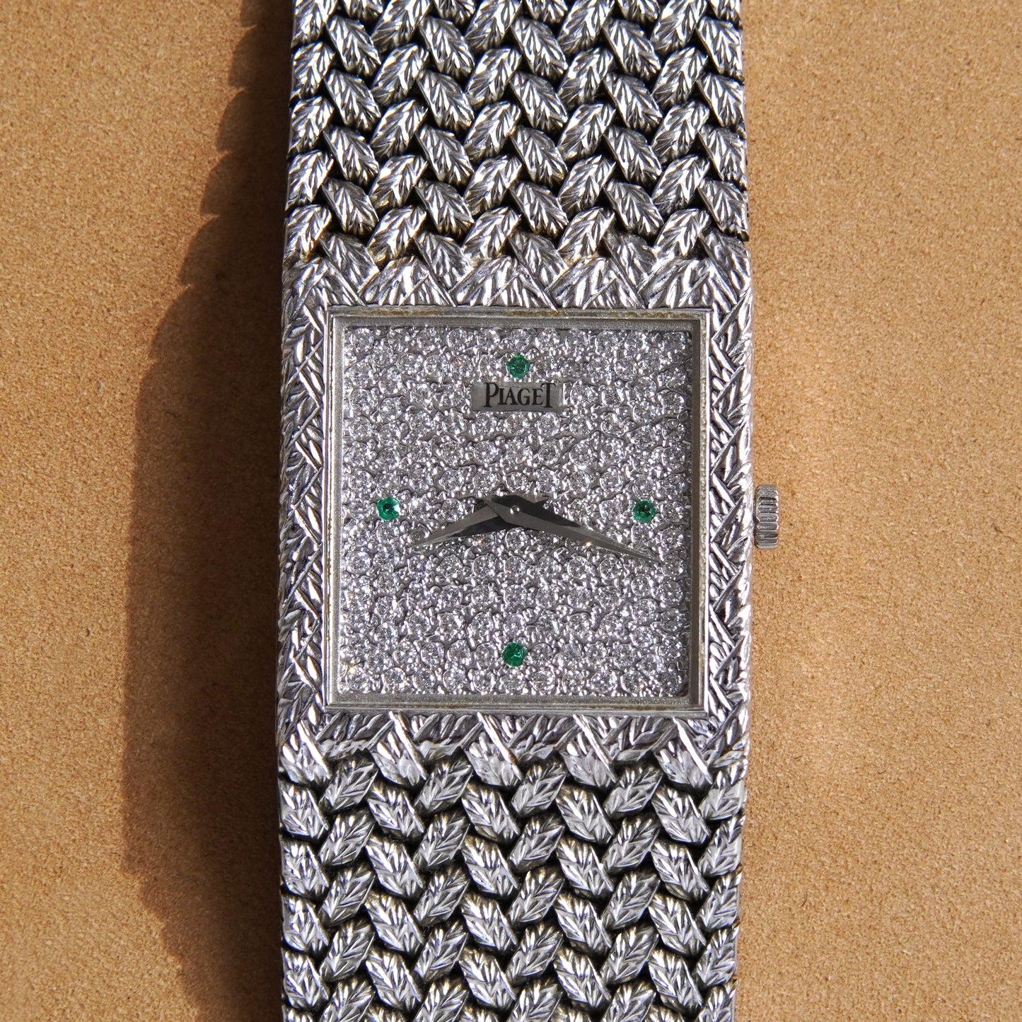 Piaget 9131 D2, Pavé Diamond Dial with Emeralds, White Gold