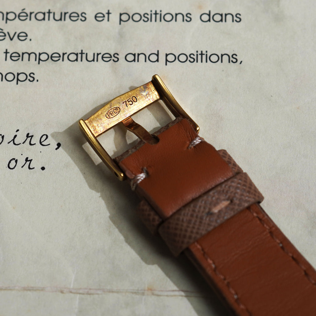 Patek Philippe Gondolo, Rare ivory glazed dial, Ref. 5009, Yellow Gold