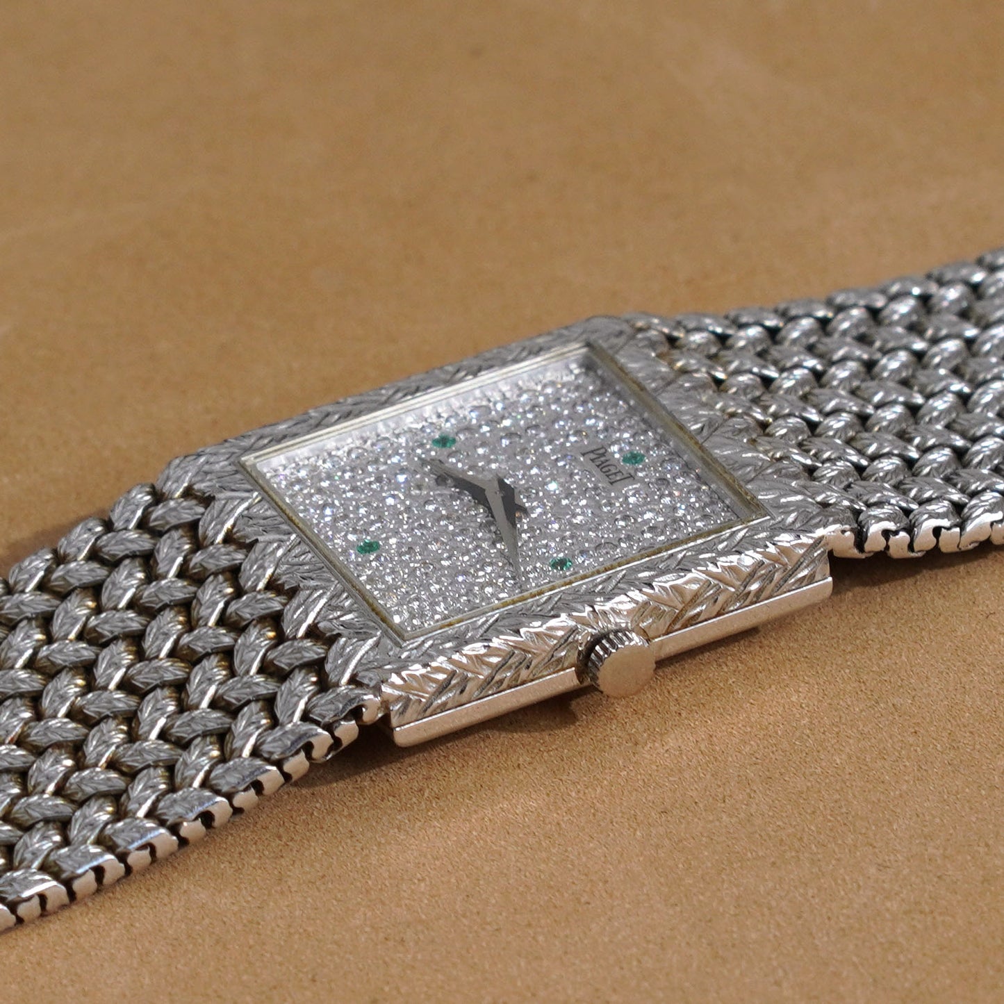 Piaget 9131 D2, Pavé Diamond Dial with Emeralds, White Gold