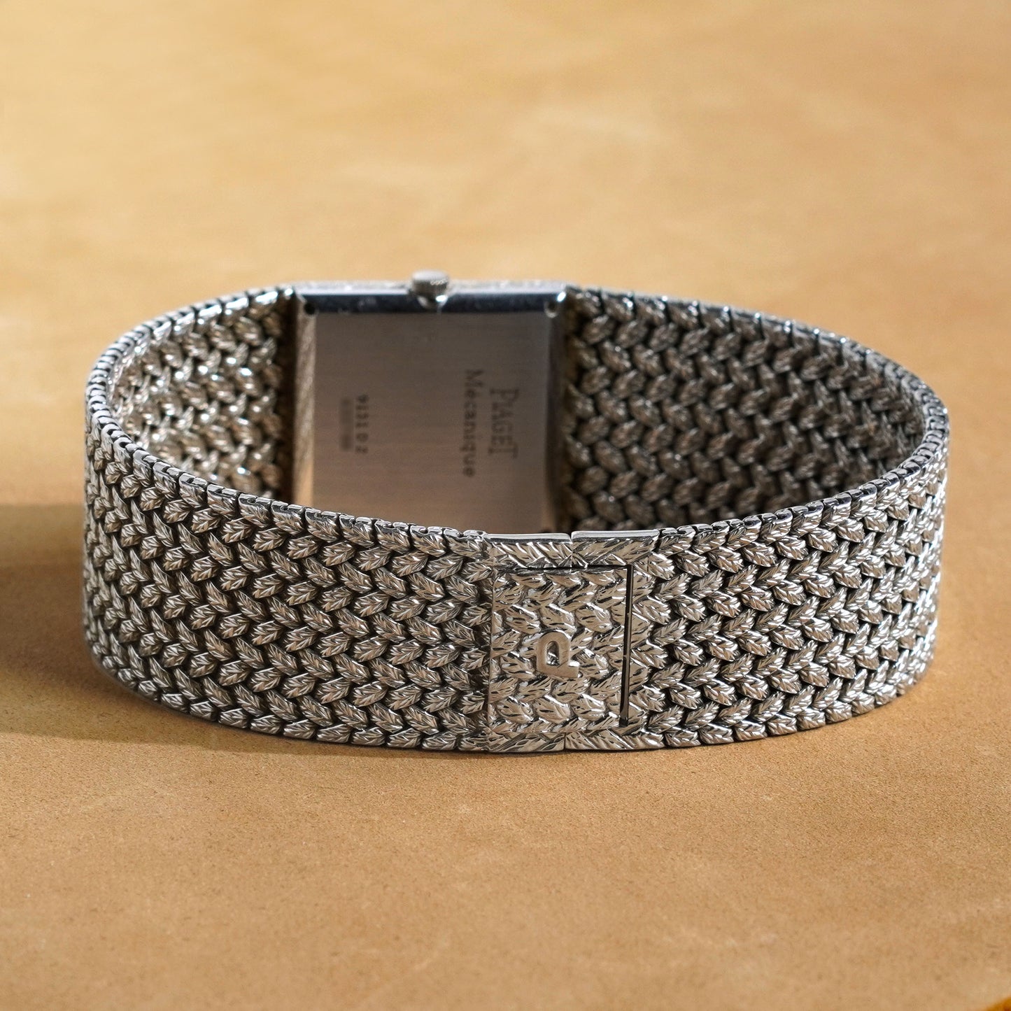 Piaget 9131 D2, Pavé Diamond Dial with Emeralds, White Gold