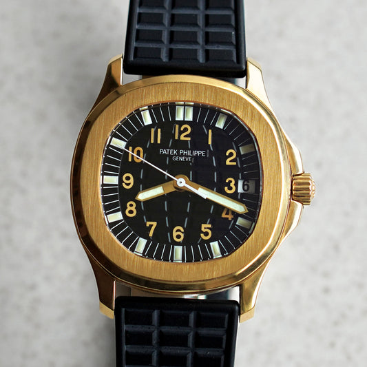 Patek Philippe Aquanaut 5066J, Yellow Gold