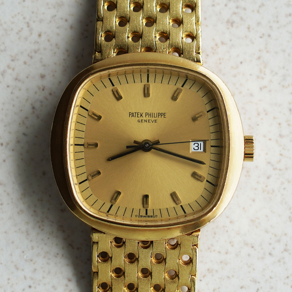 Patek Philippe Beta 21, Detachable "Swiss Cheese" Bracelet, Ref. 3597/2, Yellow Gold