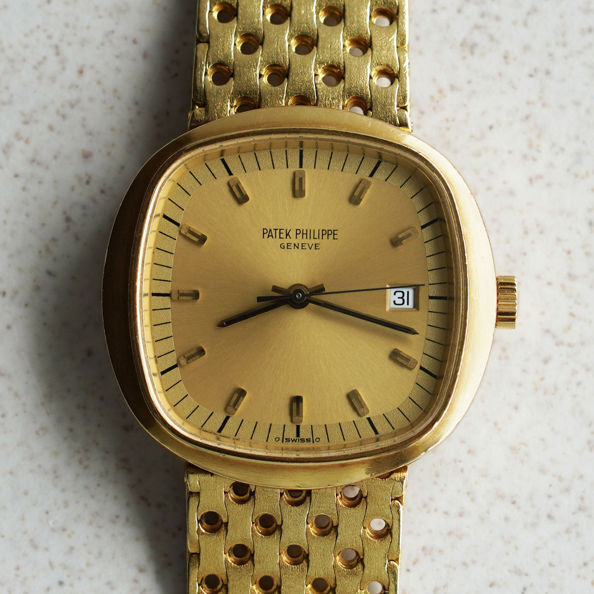 Patek Philippe Beta 21, Detachable "Swiss Cheese" Bracelet, Ref. 3597/2, Yellow Gold
