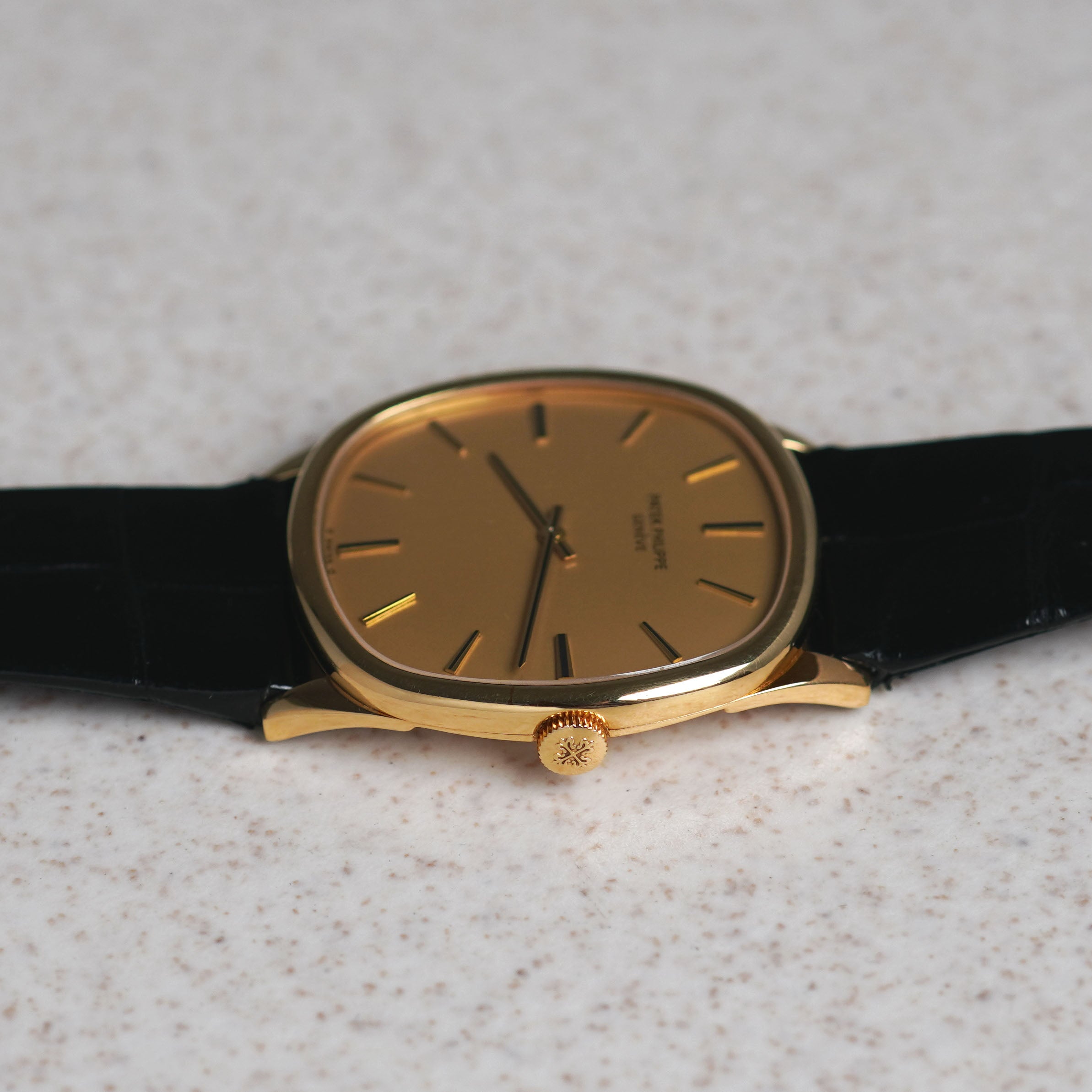 Patek Philippe Ellipse, Ref. 3844, Yellow Gold