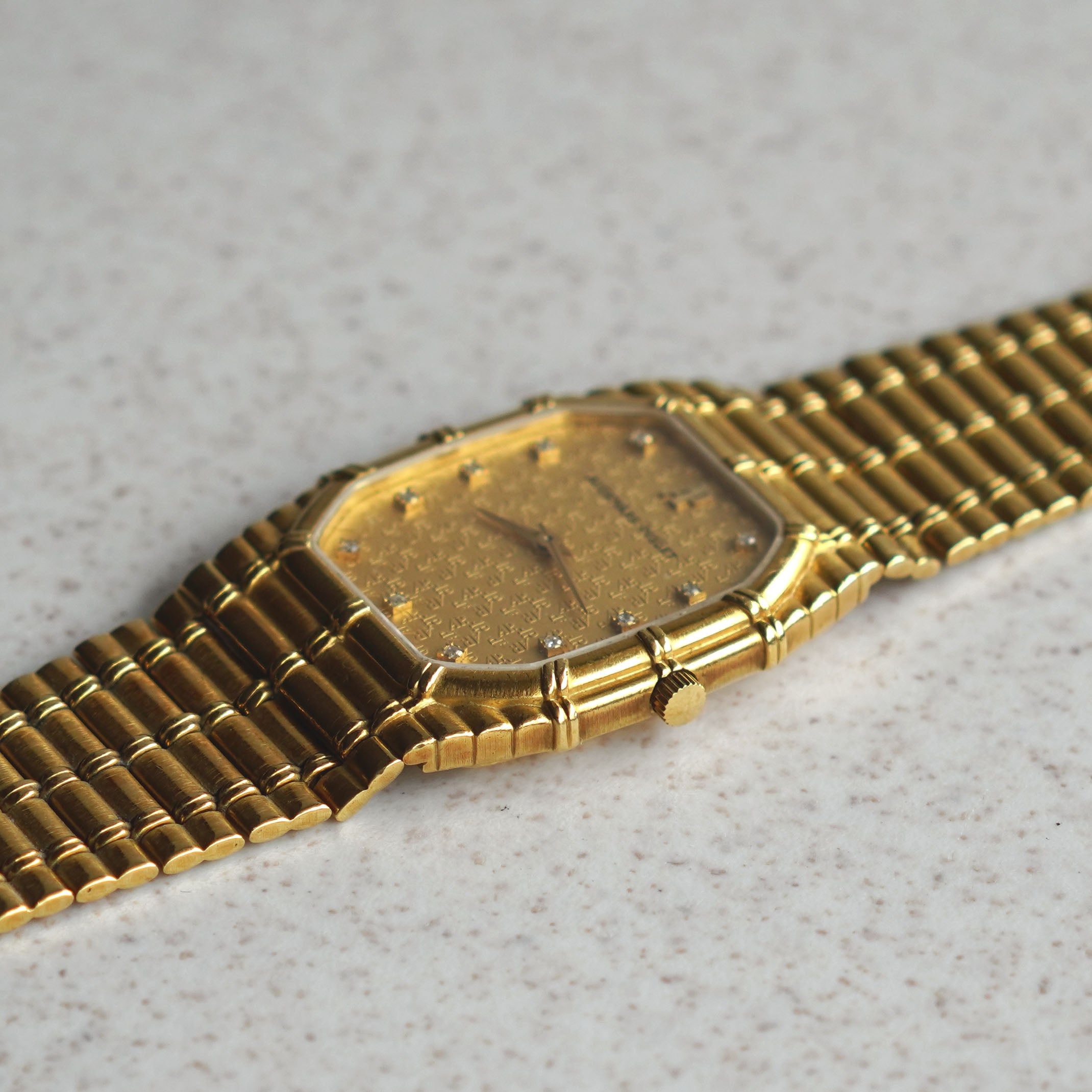 Audemars Piguet Bamboo, Manual wind, AP Logo Dial, Yellow Gold