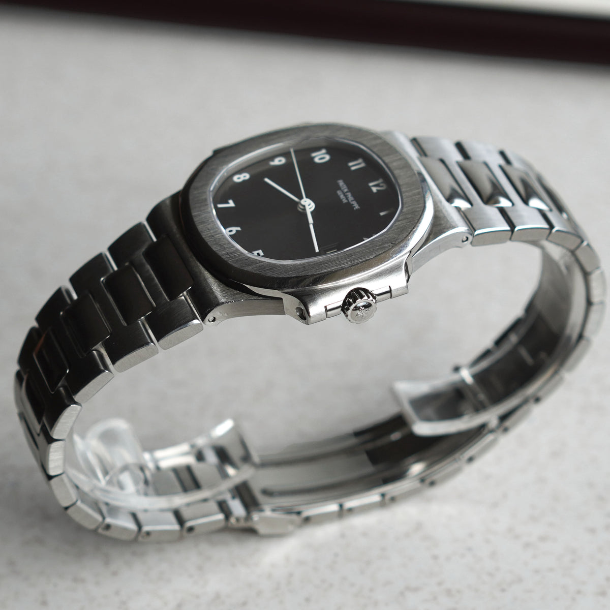 Patek Philippe Nautilus 3800/001, Rare slate grey dial, Steel