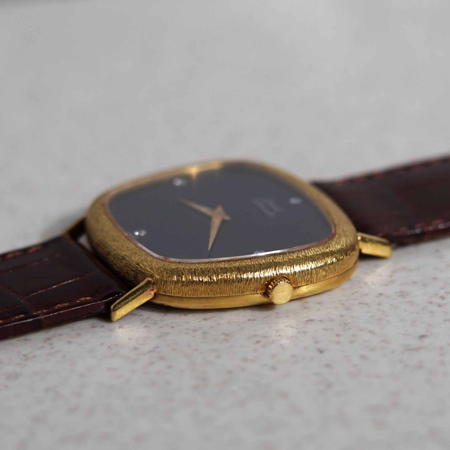 Piaget Ref. 12455, Onyx dial with Diamond Index, Yellow Gold