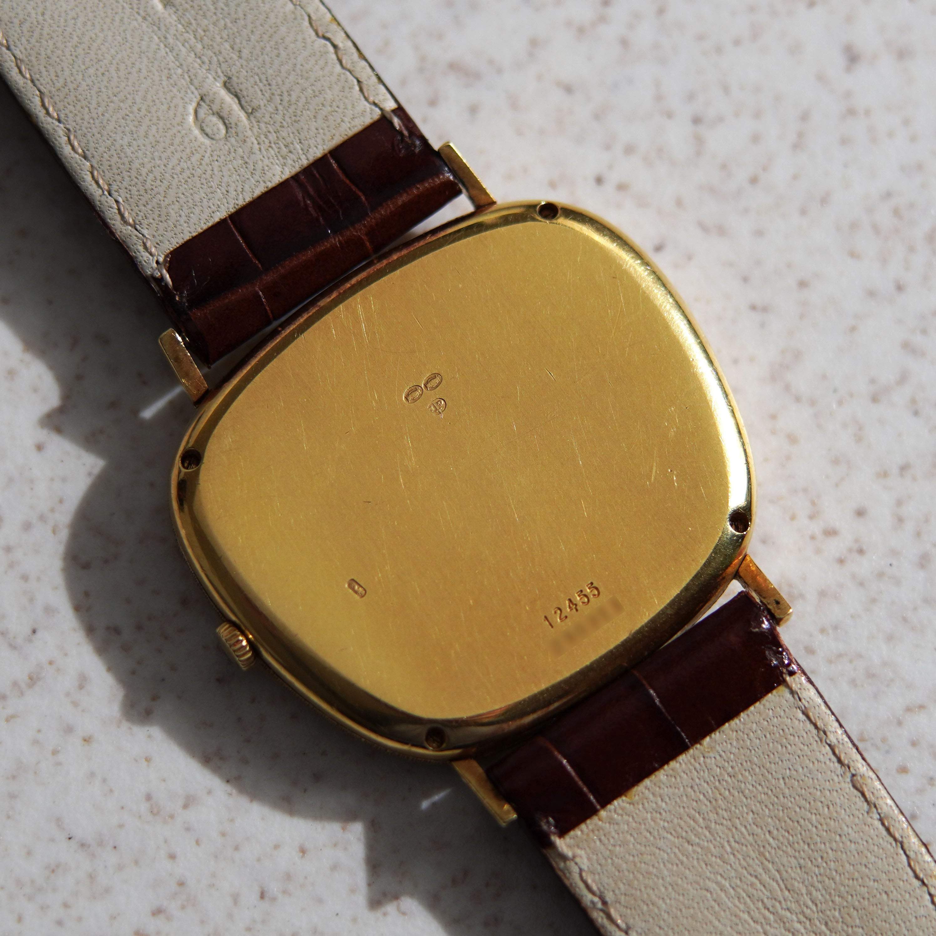 Piaget Ref. 12455, Onyx dial with Diamond Index, Yellow Gold