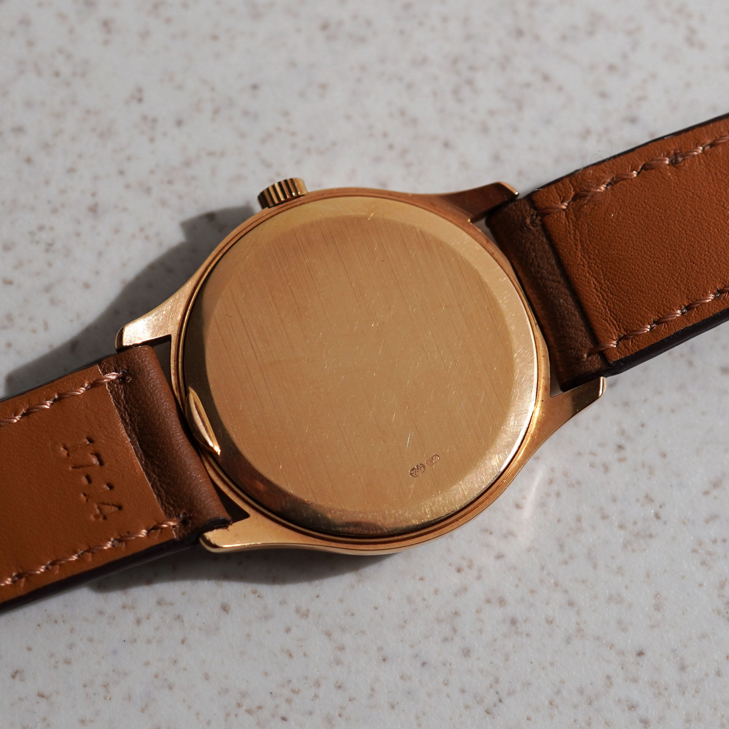 Patek Philippe Calatrava, Glazed "enamel dial", Ref. 3923R, Rose Gold