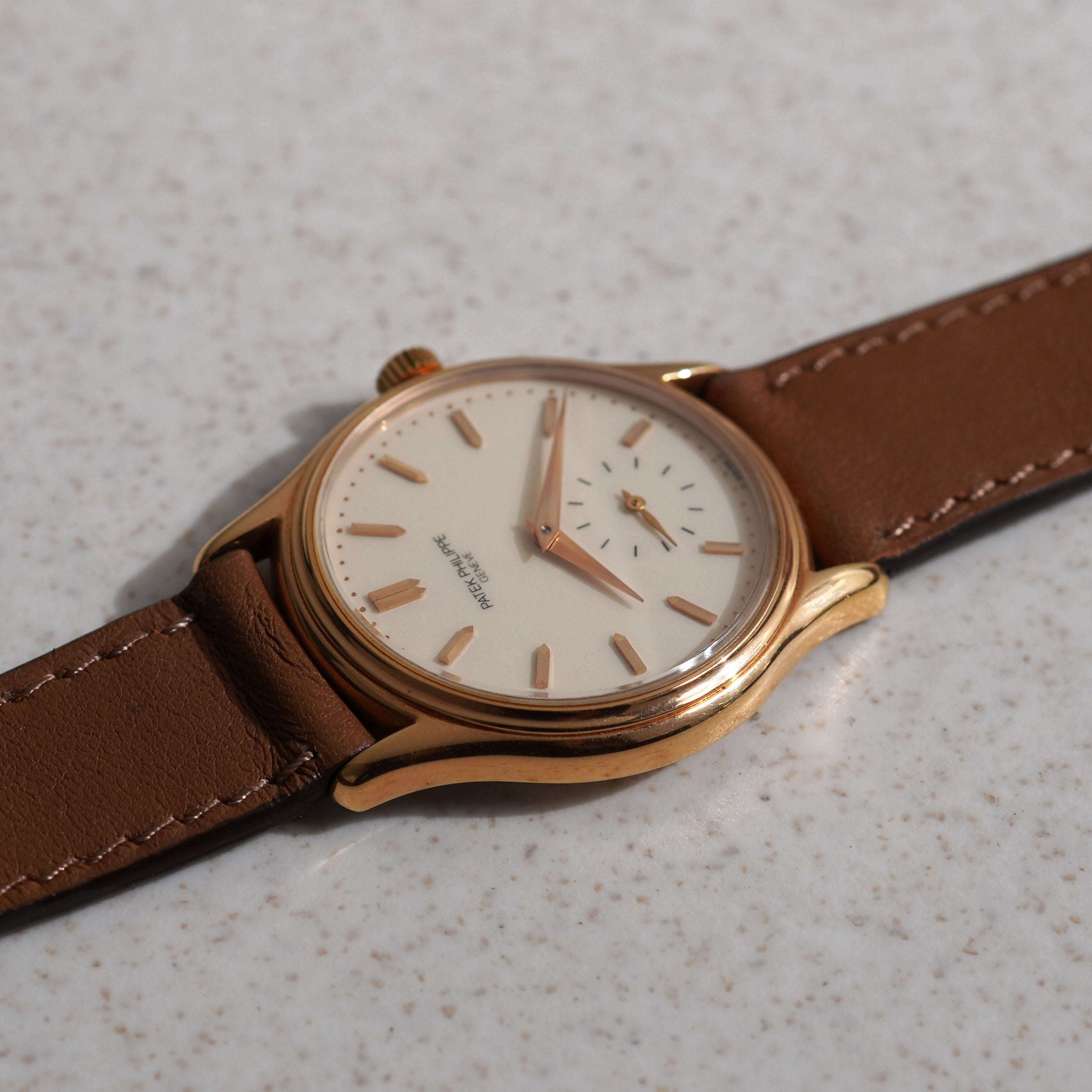 Patek Philippe Calatrava, Glazed "enamel dial", Ref. 3923R, Rose Gold
