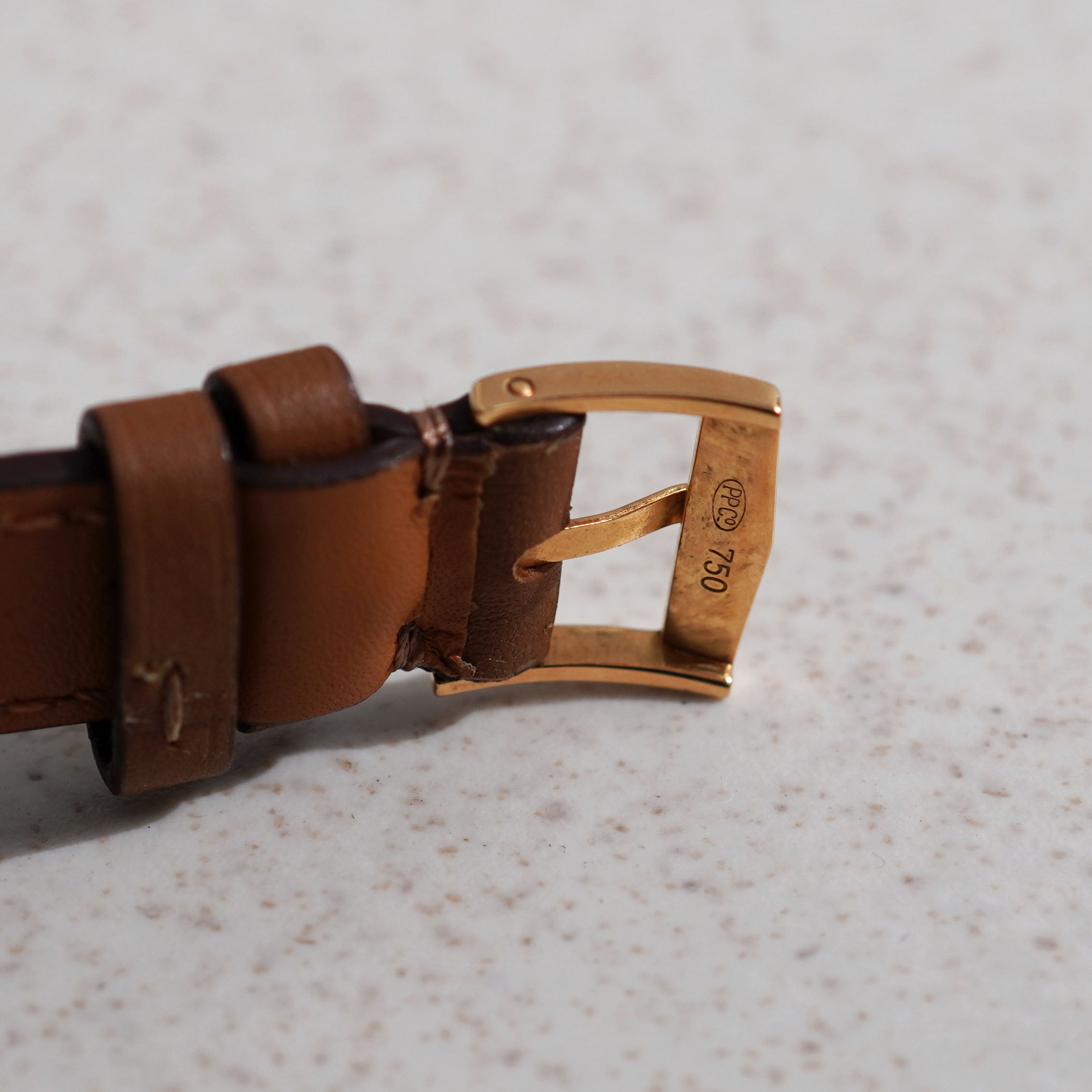 Patek Philippe Calatrava, Glazed "enamel dial", Ref. 3923R, Rose Gold