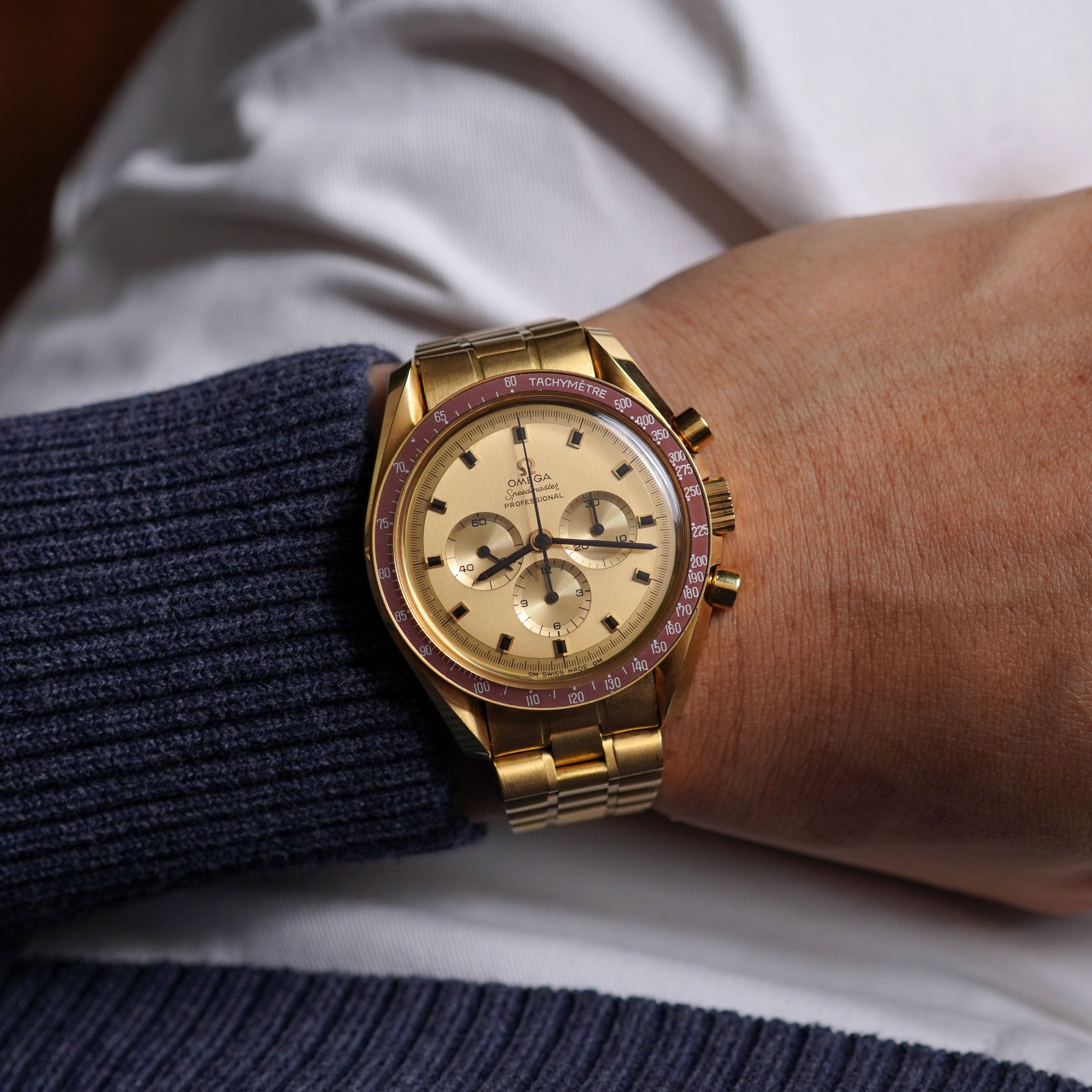 Omega Rare Speedmaster Professional Apollo XI 1969 - Tribute to Astronauts, Ref. 145.022-69, Yellow Gold