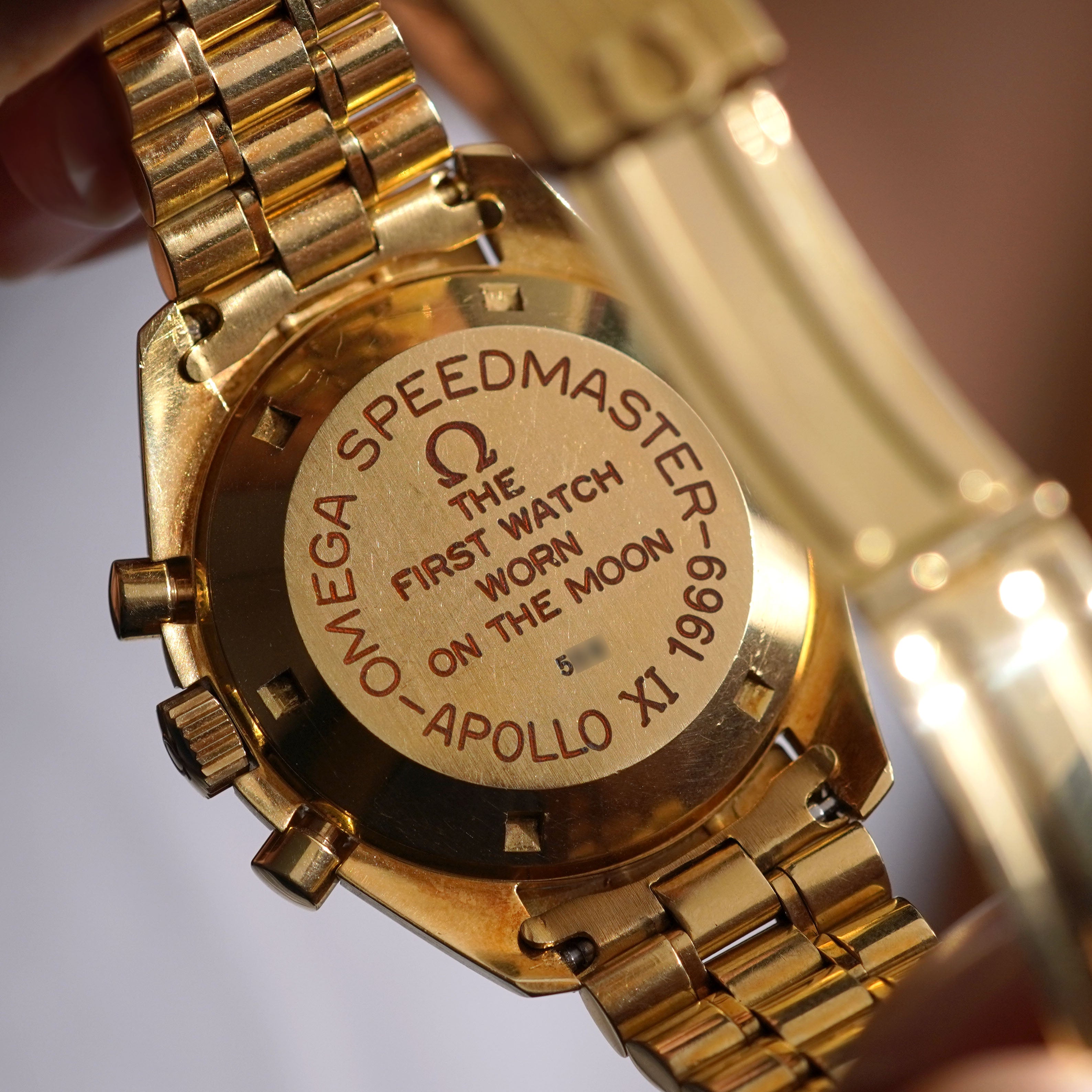 Omega Rare Speedmaster Professional Apollo XI 1969 - Tribute to Astronauts, Ref. 145.022-69, Yellow Gold