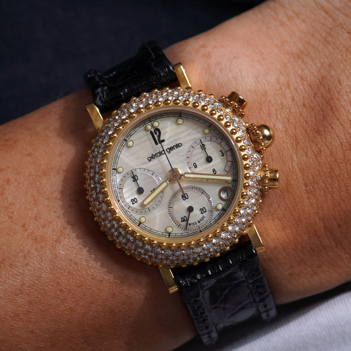 Gerald Genta Chronograph with Date, MOP dial, Ref. G.3538.7, Yellow Gold and Diamond-set