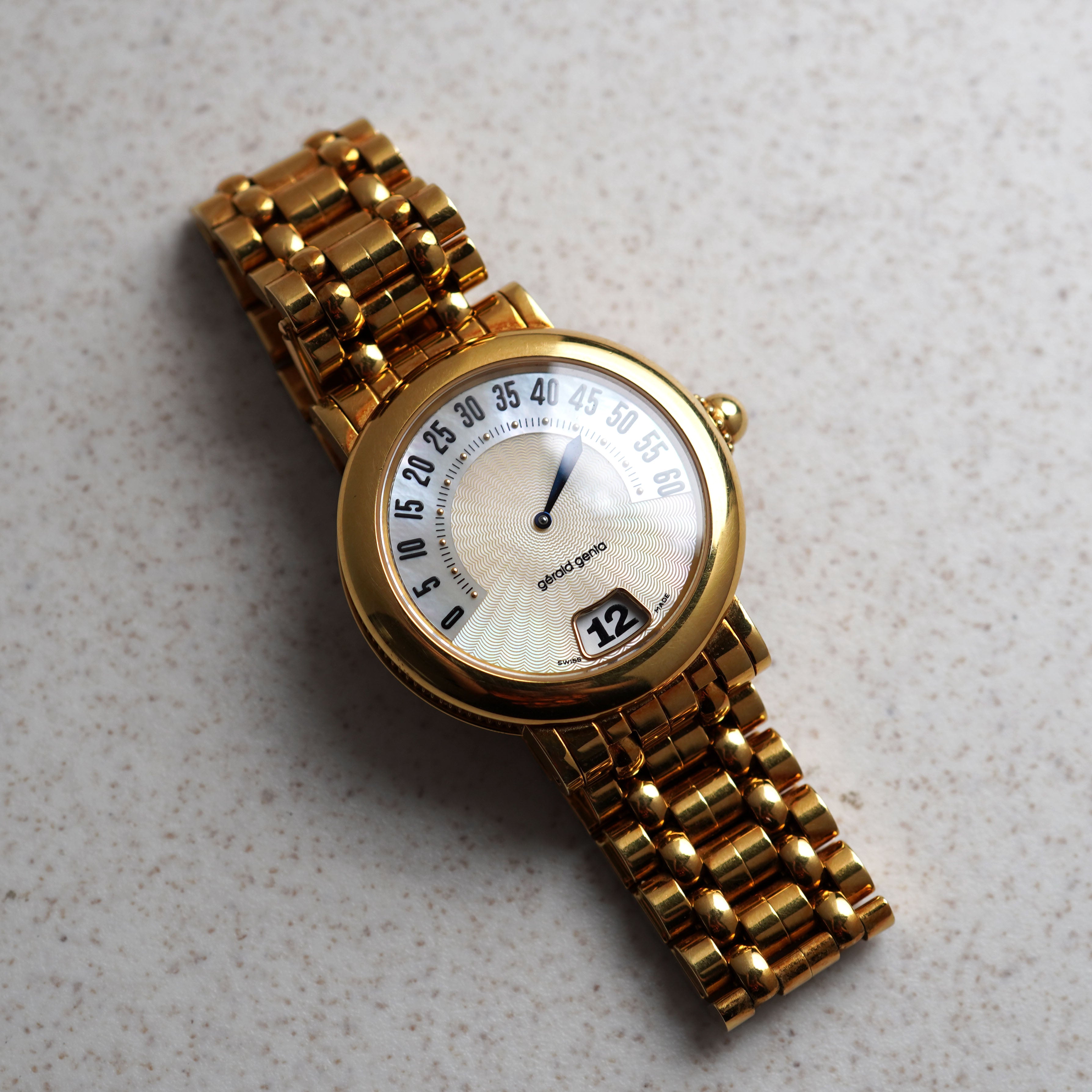 Gerald Genta Jumping Hour with Retrograde Minutes Bracelet Watch, Mother of Pearl Dial, Ref. G.3634, Yellow Gold