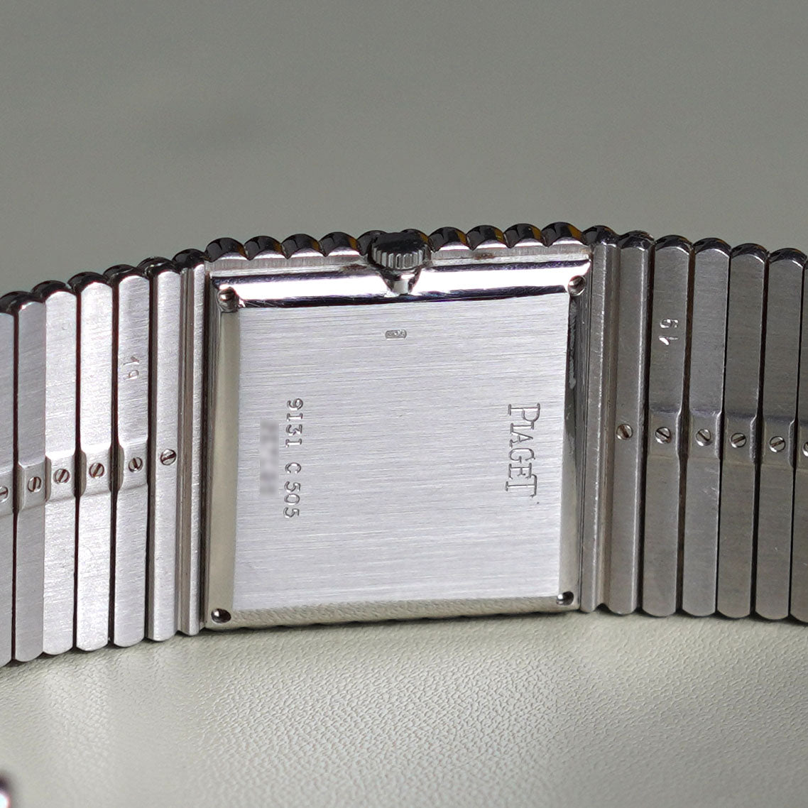 Piaget Emperador, Factory-Set Diamond Dial with Blue Sapphires, Diamond Bracelet, Ref. 9131C505, White Gold