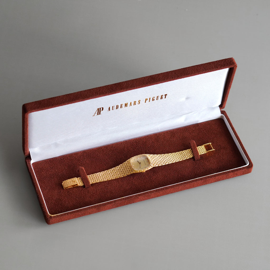Audemars Piguet Mini Cobra, Diamond hands and hour markers, Yellow Gold