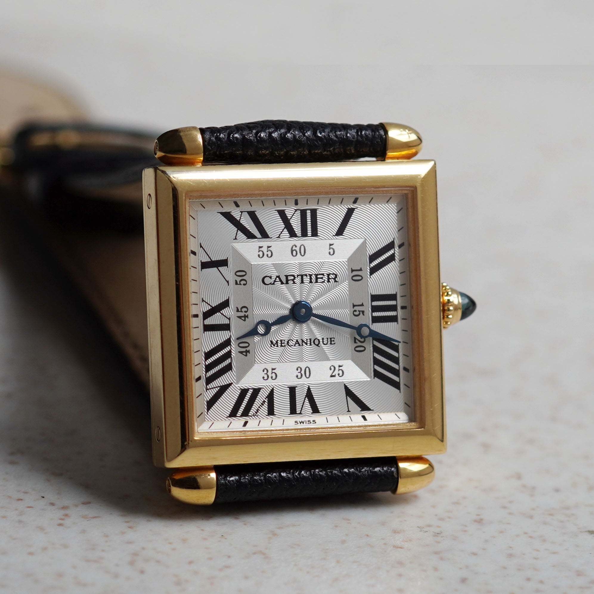 Cartier Tank Obus Mécanique, Ref. 2380, Yellow Gold