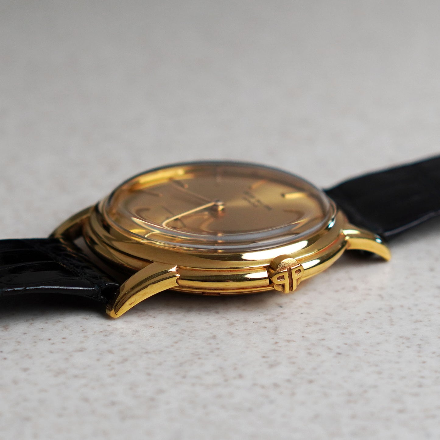 Patek Philippe Calatrava, Double-signed "Beyer", Yellow Gold