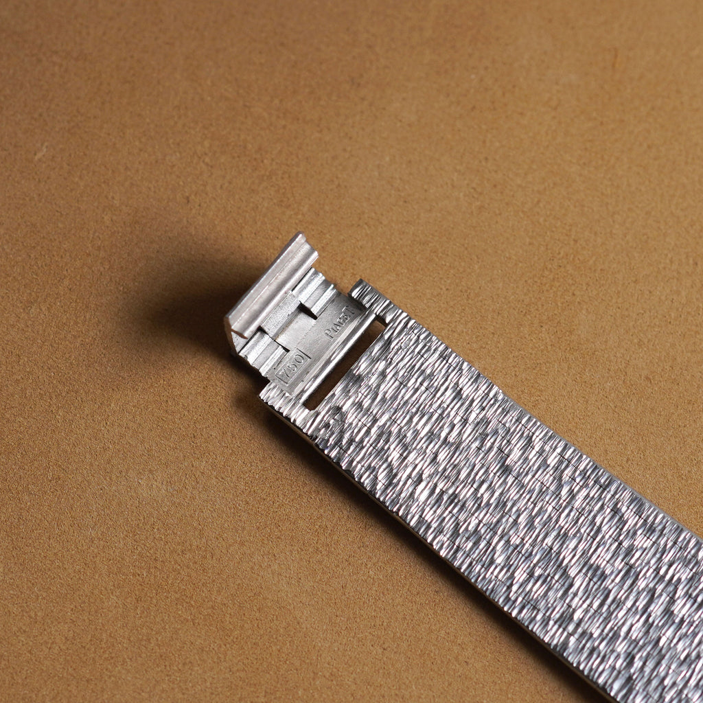 Piaget Octagonal Bracelet Watch, Ref. 9795 A6, Onyx and Lapis Lazuli dial, Factory diamonds, White Gold