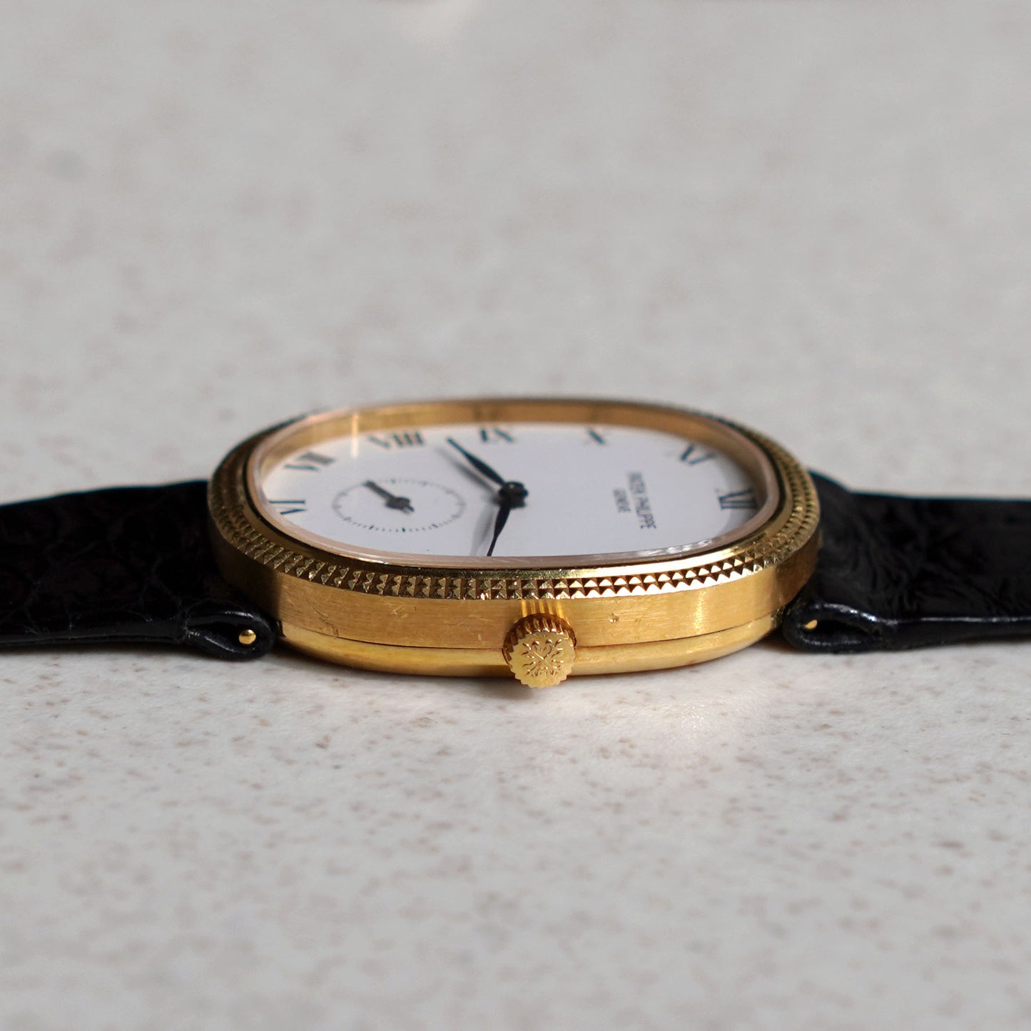 Patek Philippe Ellipse, Hobnail Bezel, Yellow Gold
