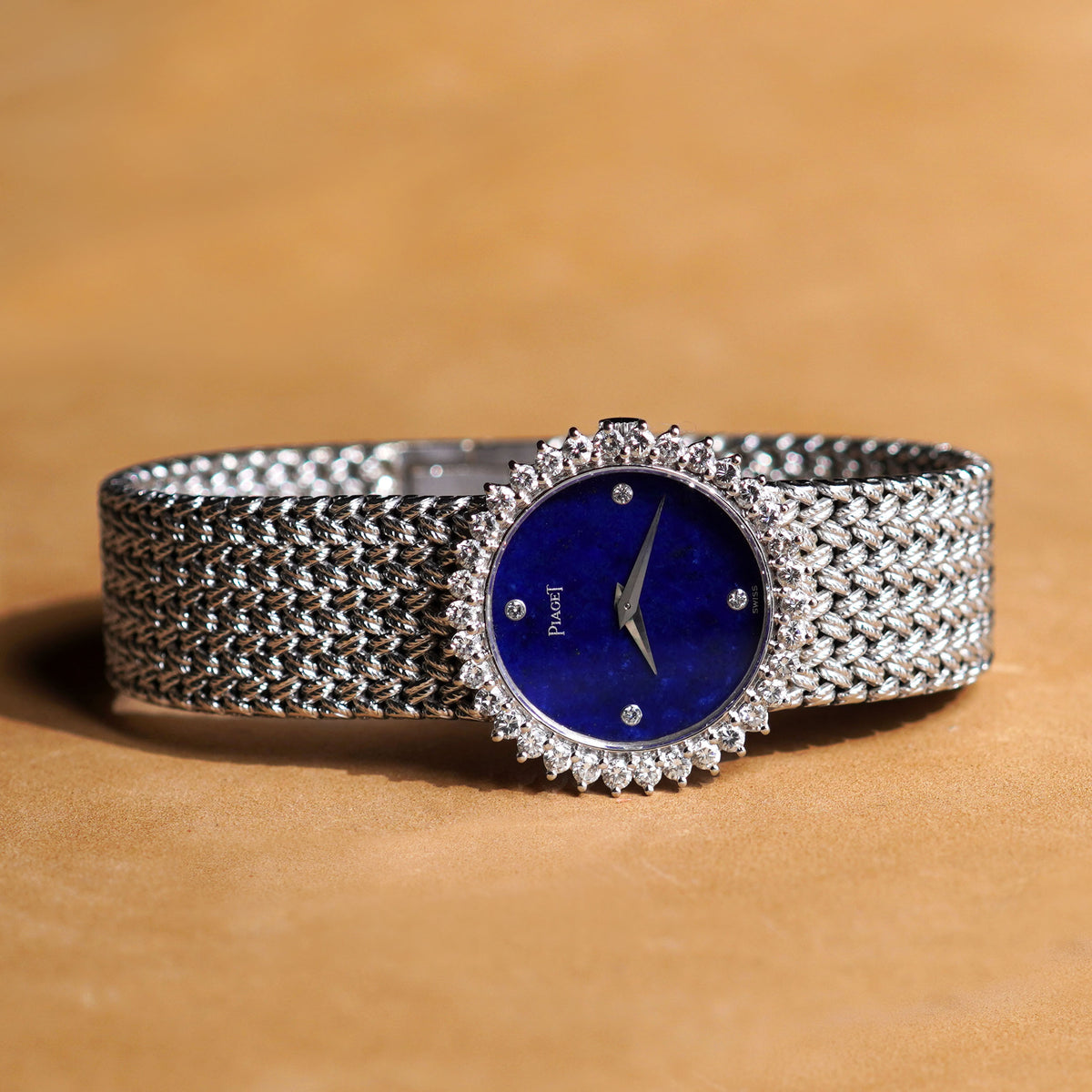 Piaget bracelet watch, Ref. 924D4, Lapis Lazuli dial, Diamond bezel, White Gold
