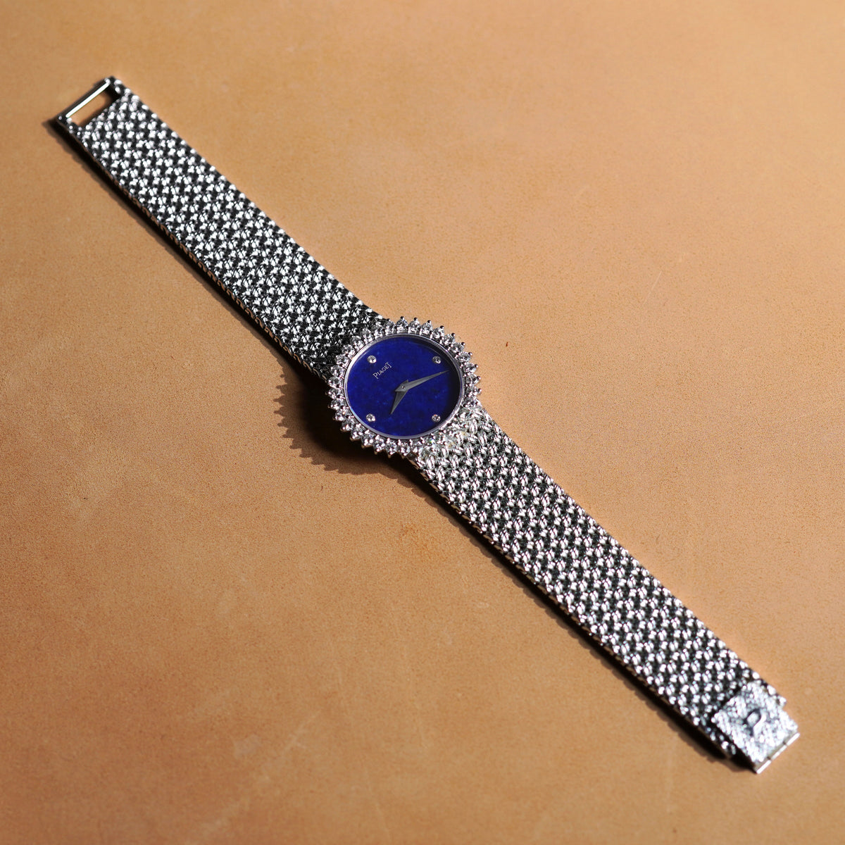 Piaget bracelet watch, Ref. 924D4, Lapis Lazuli dial, Diamond bezel, White Gold