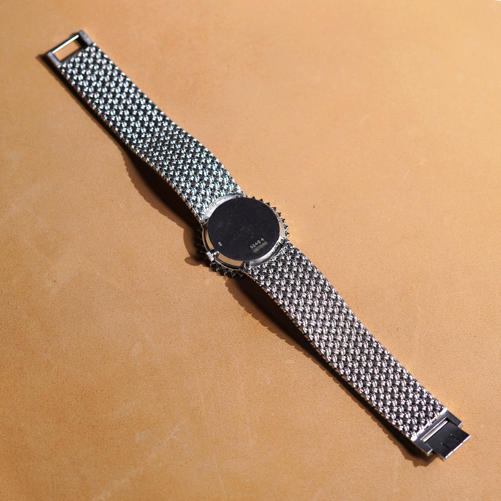 Piaget bracelet watch, Ref. 924D4, Lapis Lazuli dial, Diamond bezel, White Gold