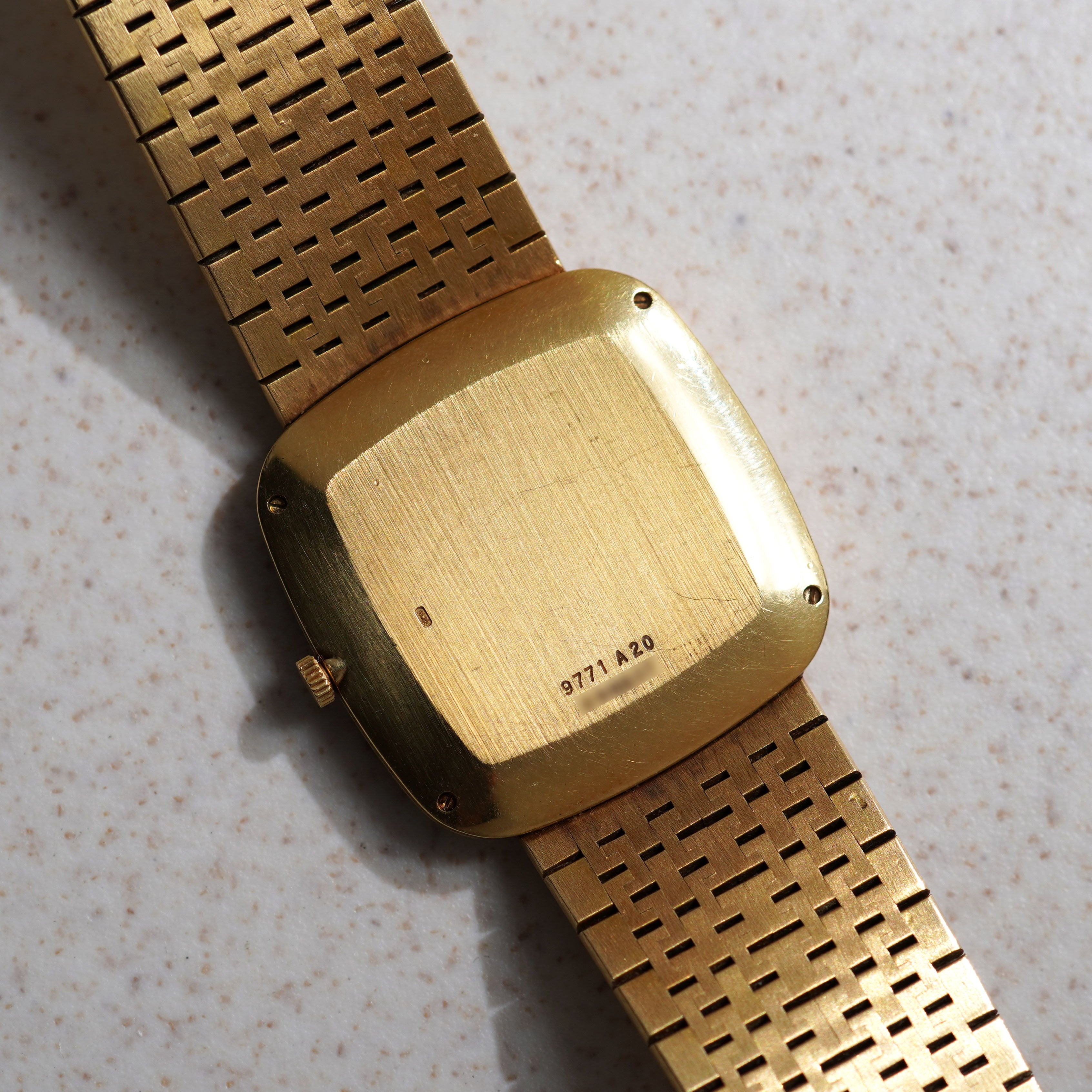 Piaget Ref. 9771 A20, Shell dial, Yellow Gold
