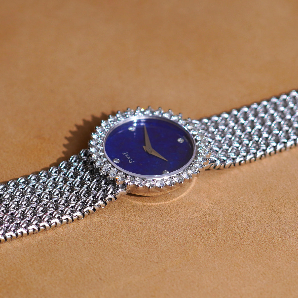 Piaget bracelet watch, Ref. 924D4, Lapis Lazuli dial, Diamond bezel, White Gold