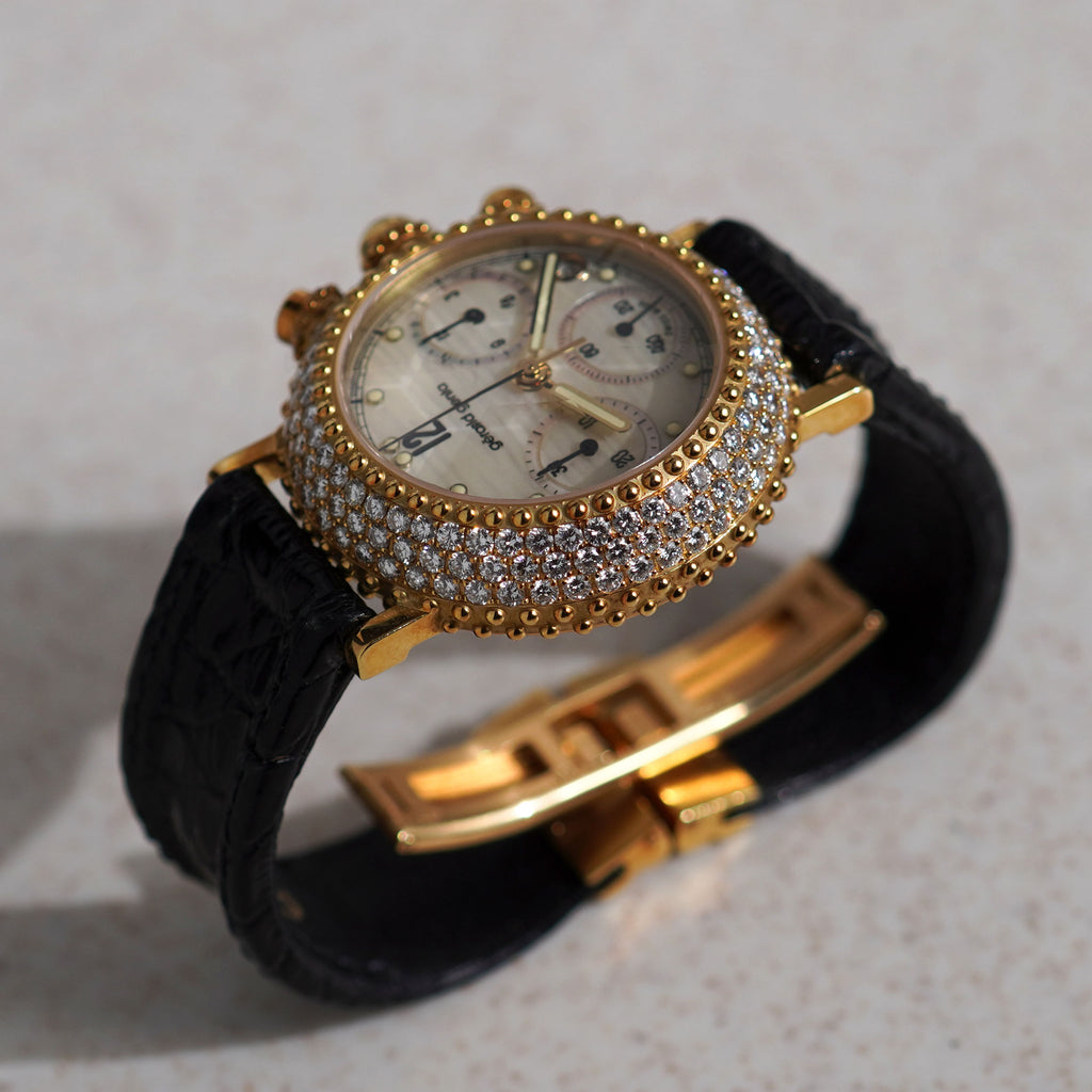 Gerald Genta Chronograph with Date, MOP dial, Ref. G.3538.7, Yellow Gold and Diamond-set