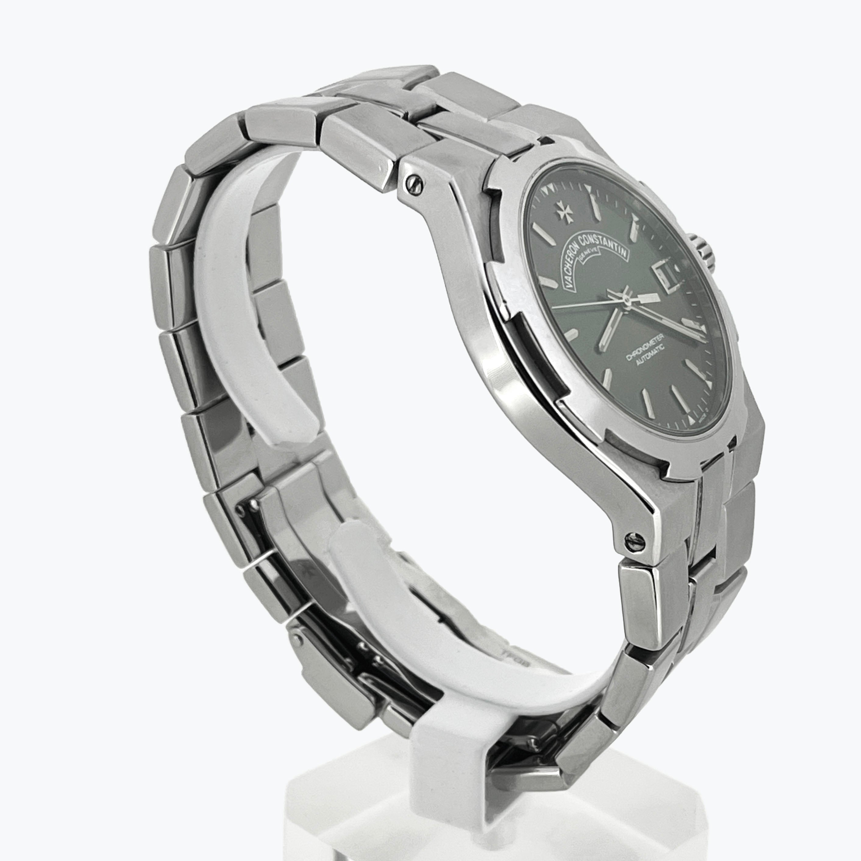 Vacheron Constantin Overseas Grey Dial, Ref. 42040/423A, Steel