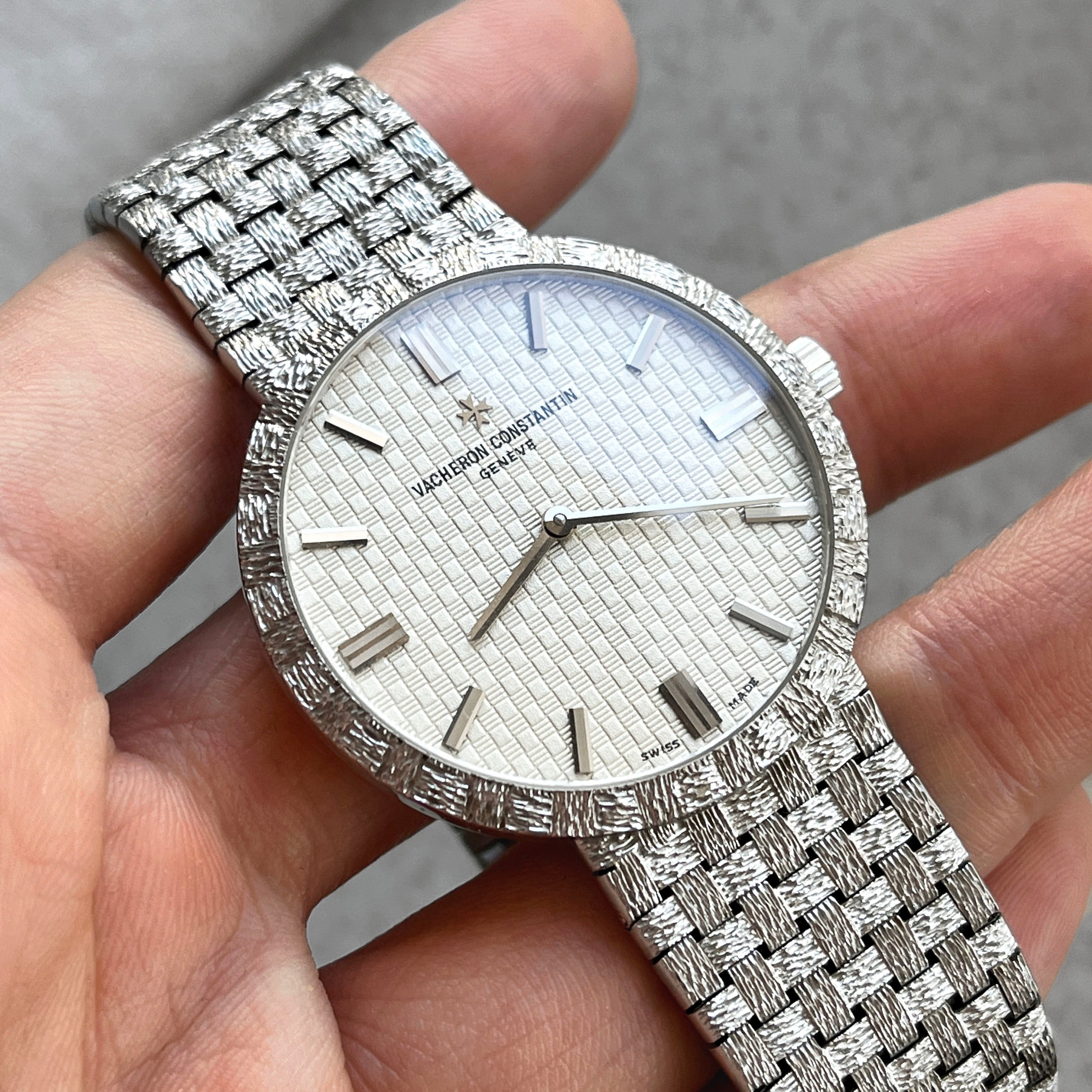 Vacheron Constantin Patrimony Sapphire Caseback, Ref. 81162/206G-9172, White Gold