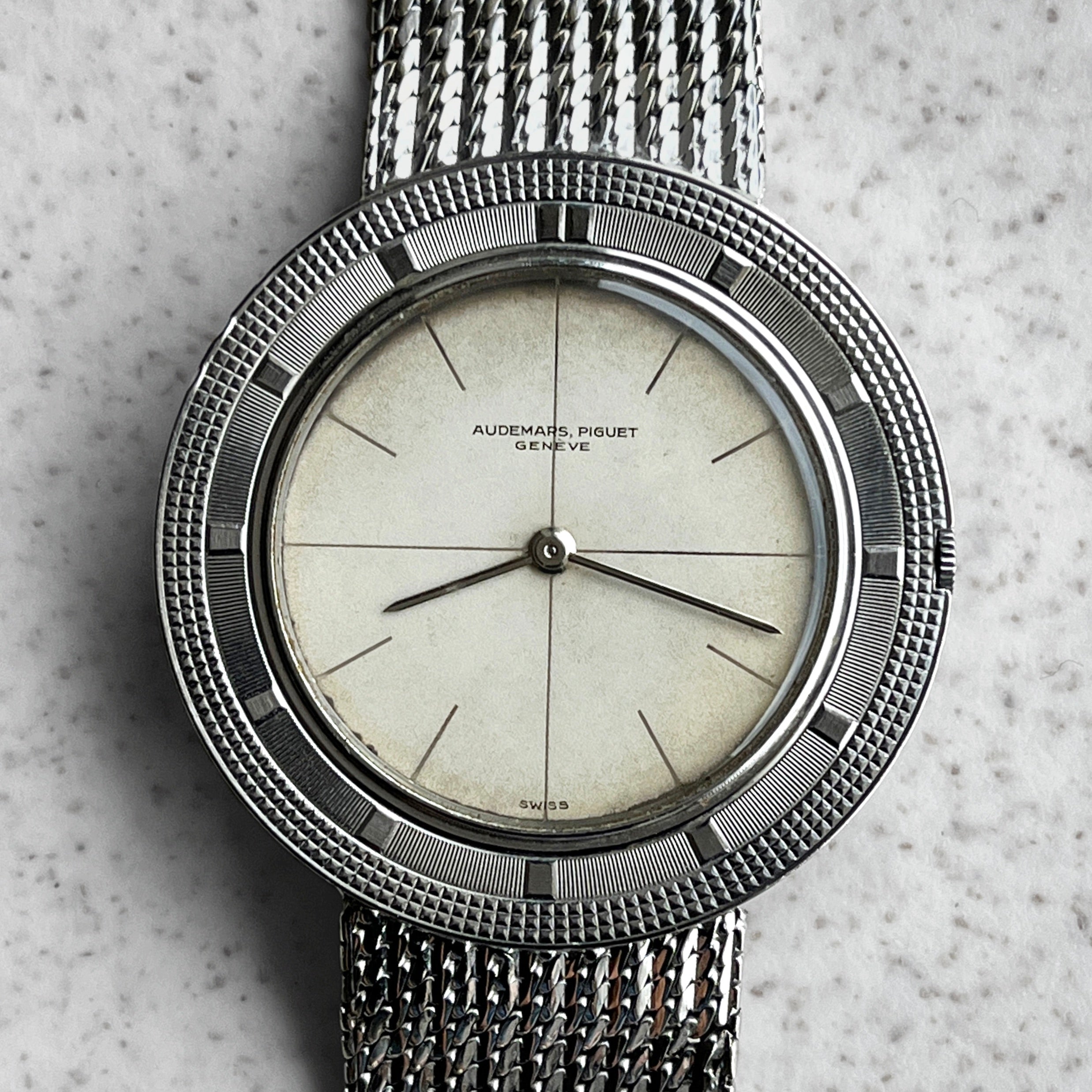 Audemars Piguet Vintage Disco Volante, White Gold