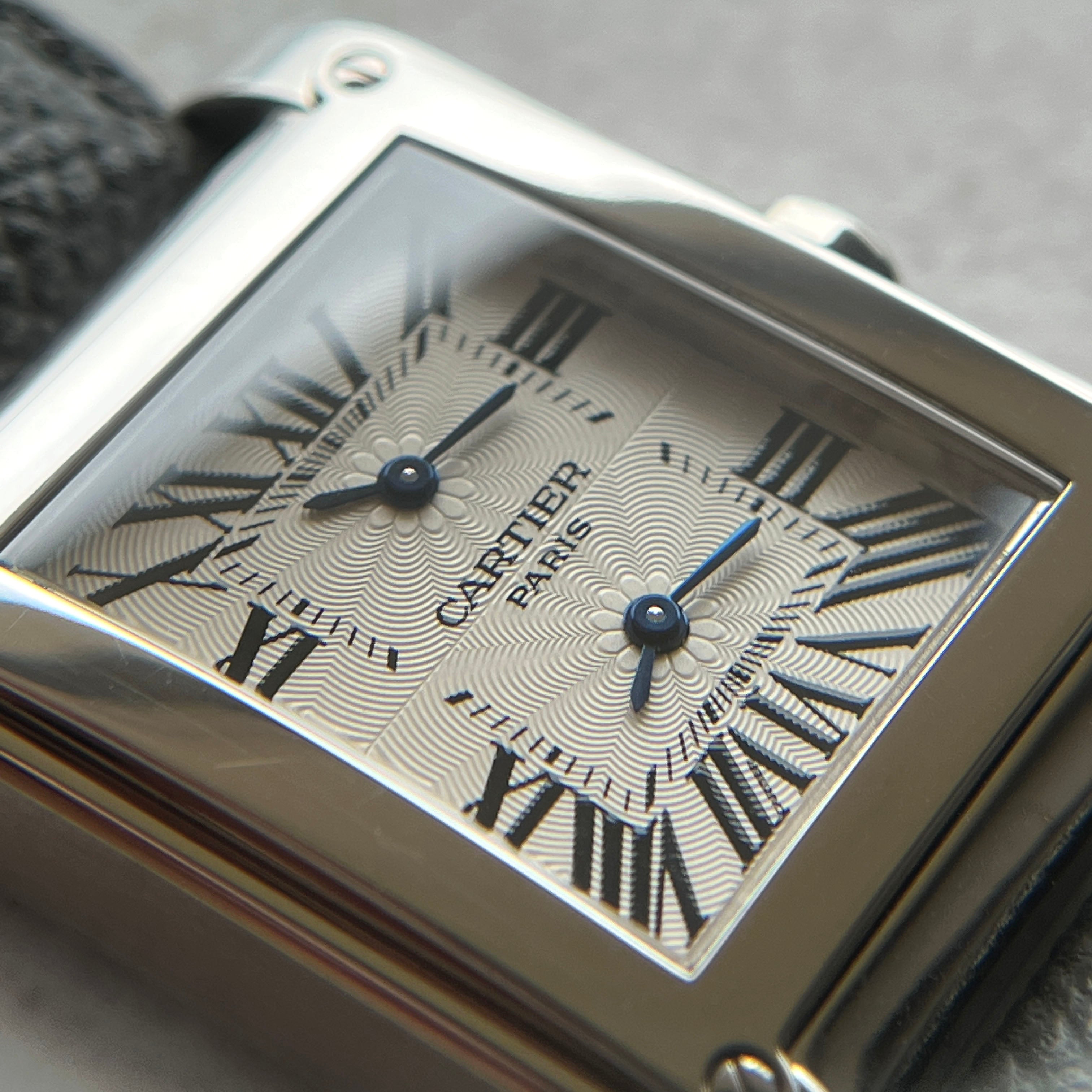 Cartier Tank A Vis Dual Time CPCP, Ref. 2552, White Gold