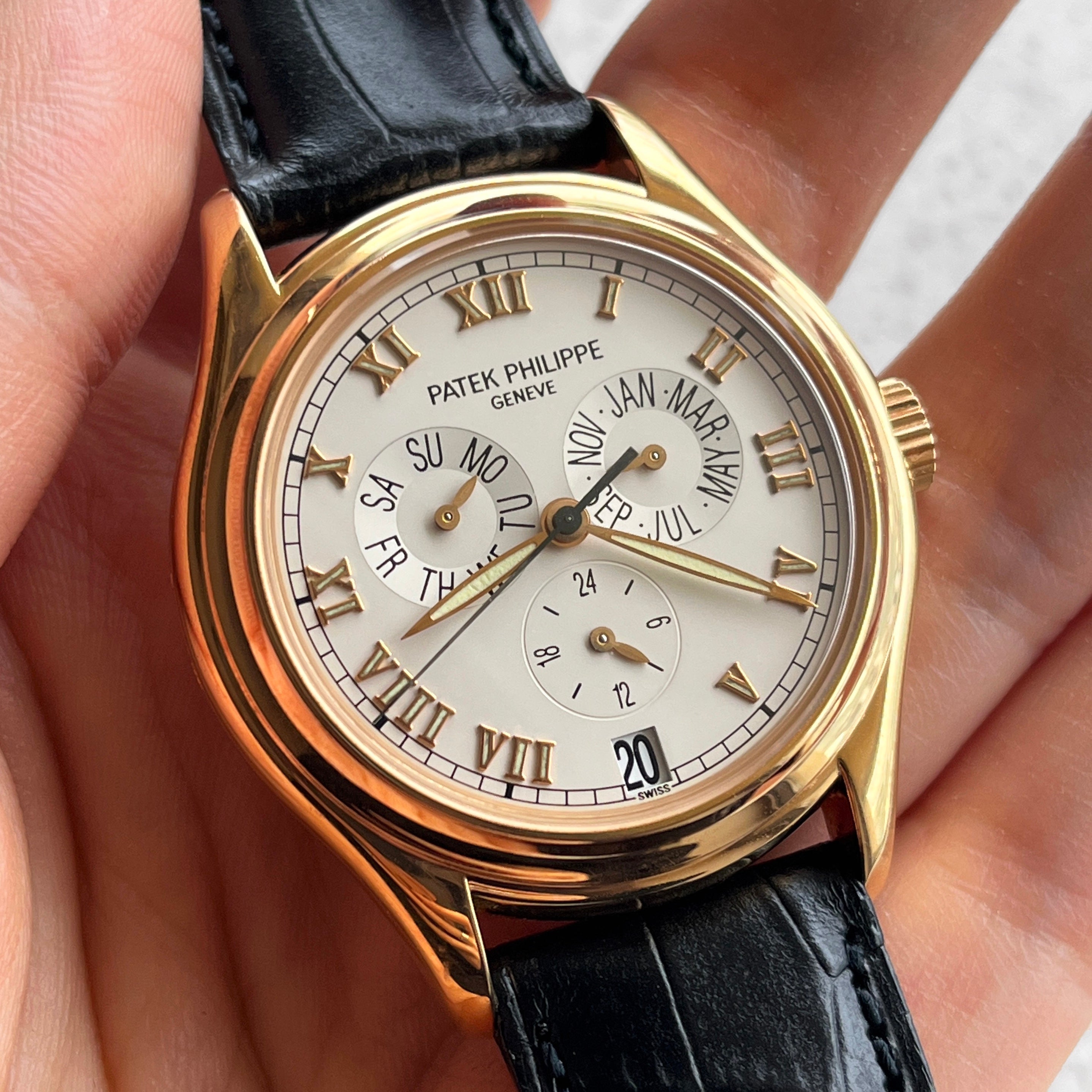 Patek Philippe Annual Calendar Ref. 5035R Pink Gold SWISS HOURS